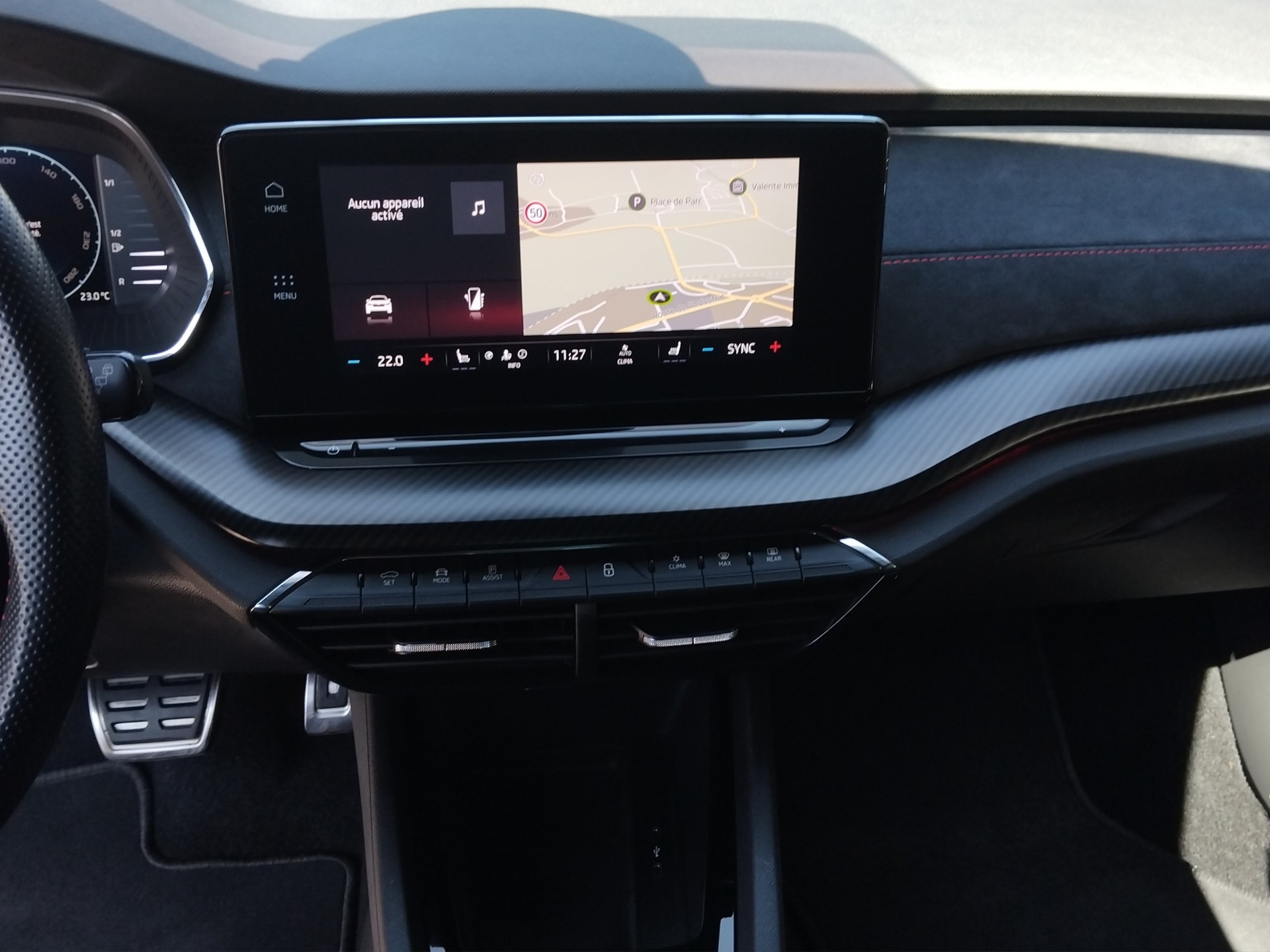 SKODA Octavia Combi 2.0 TSI DSG RS-image-12