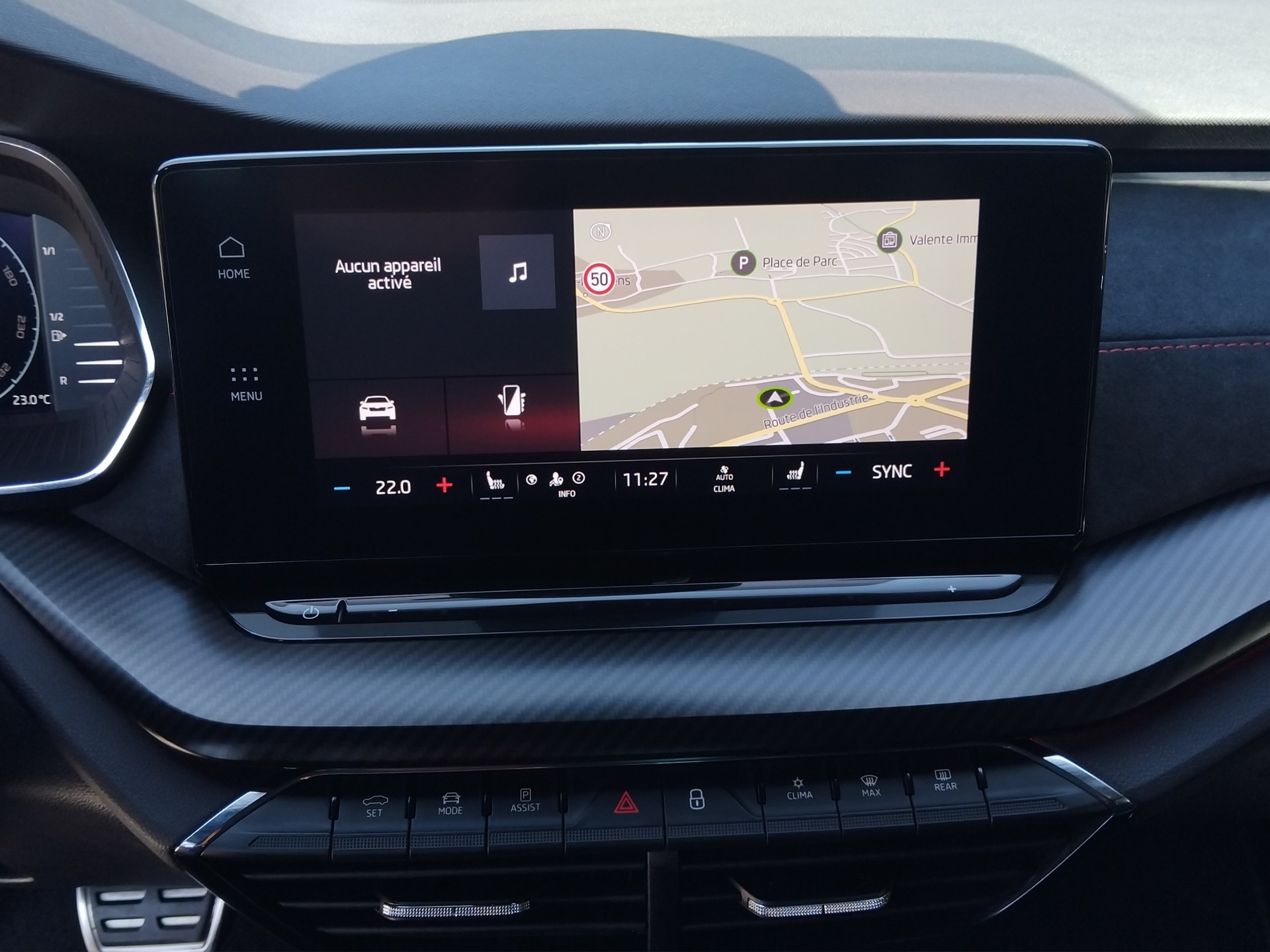 SKODA Octavia Combi 2.0 TSI DSG RS-image-13