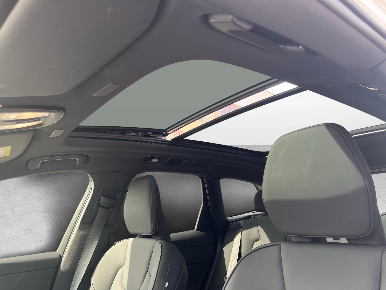VOLVO XC60 2.0 T8 TE Ultra Dark eAWD-image-17