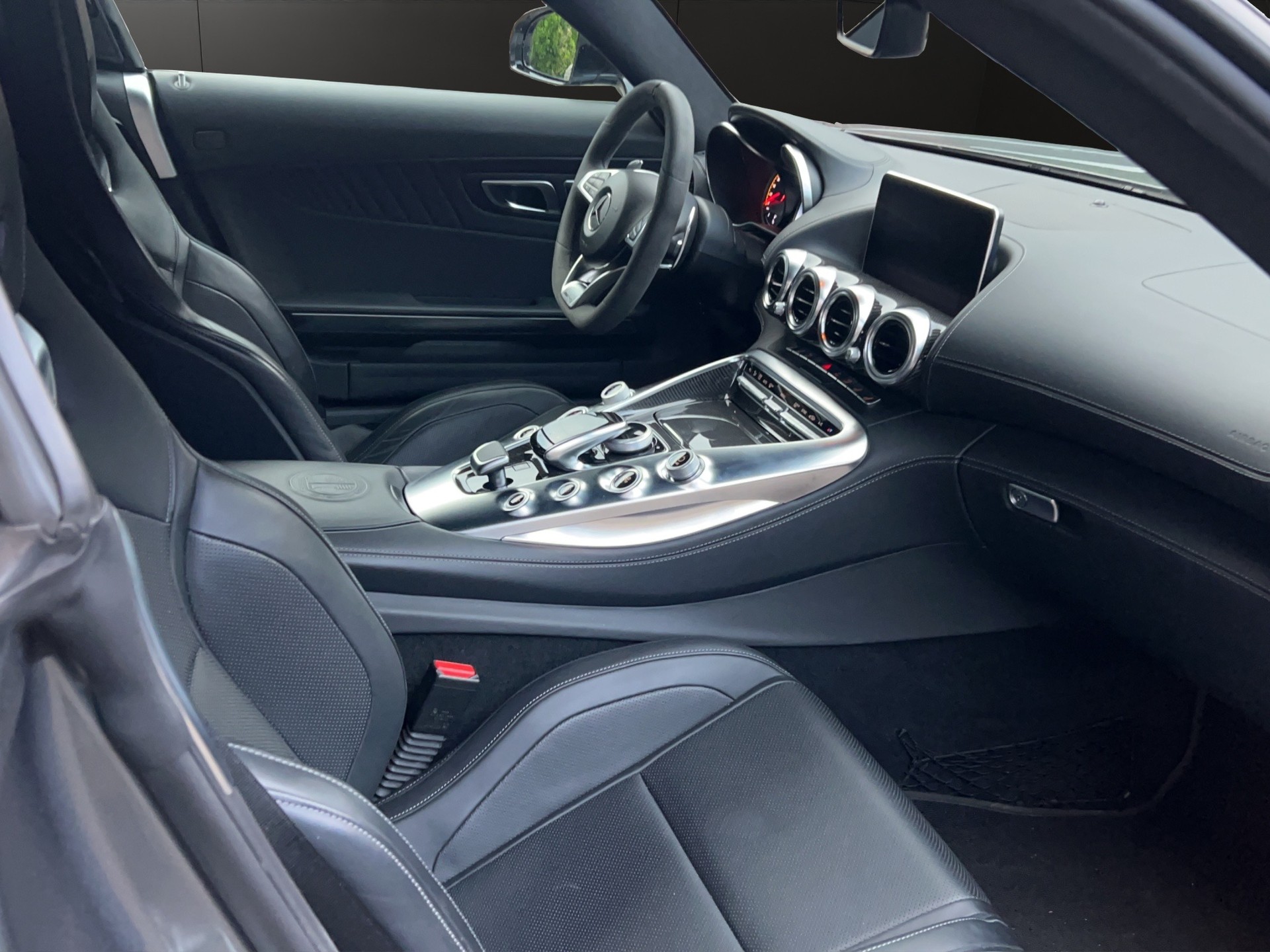 MERCEDES-BENZ AMG GT C Roadster Speedshift DCT-image-8