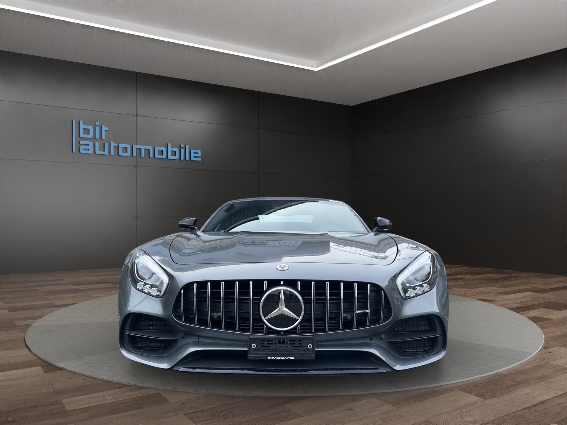 MERCEDES-BENZ AMG GT C Roadster Speedshift DCT-image-1