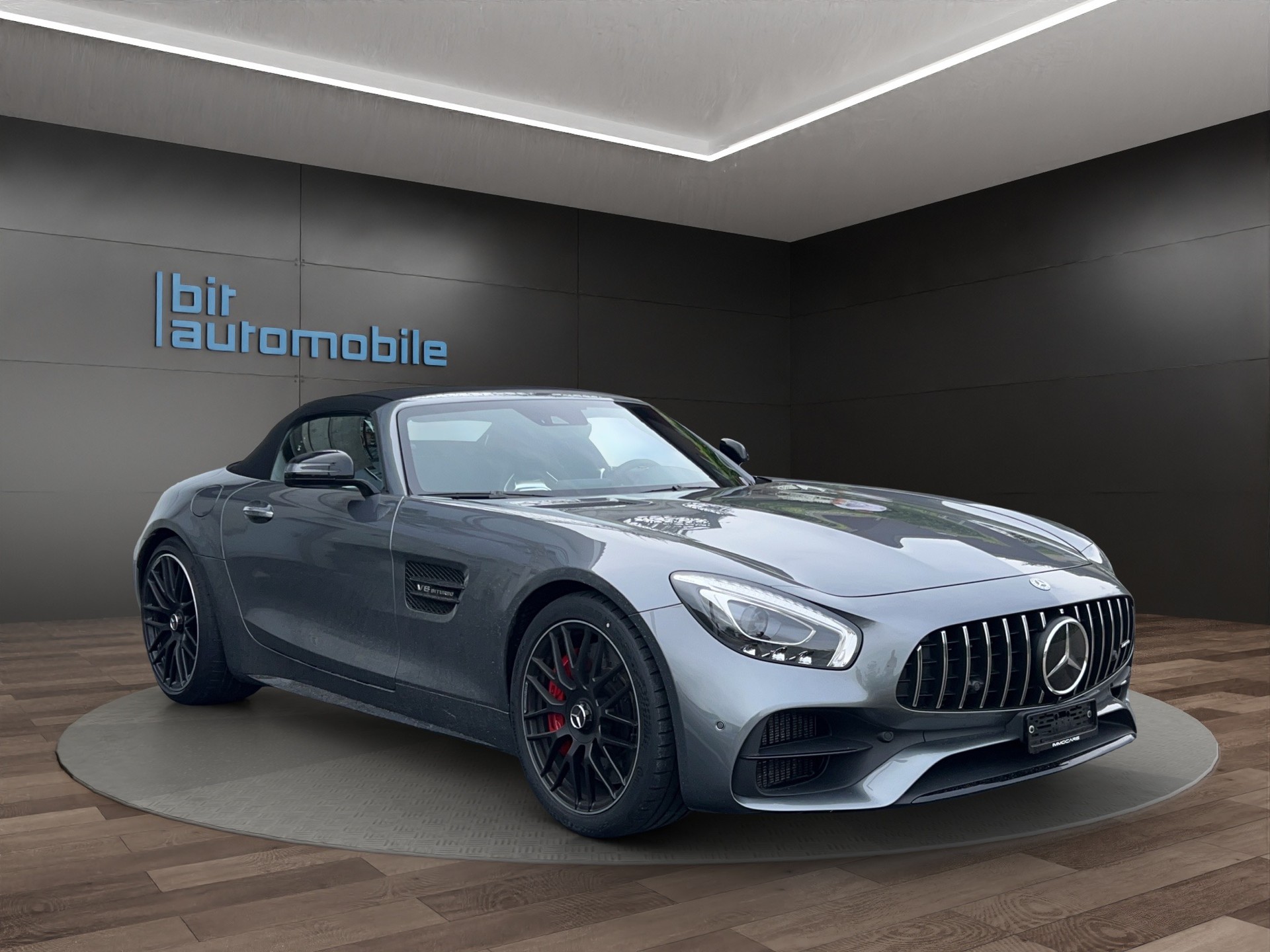 MERCEDES-BENZ AMG GT C Roadster Speedshift DCT-image-6