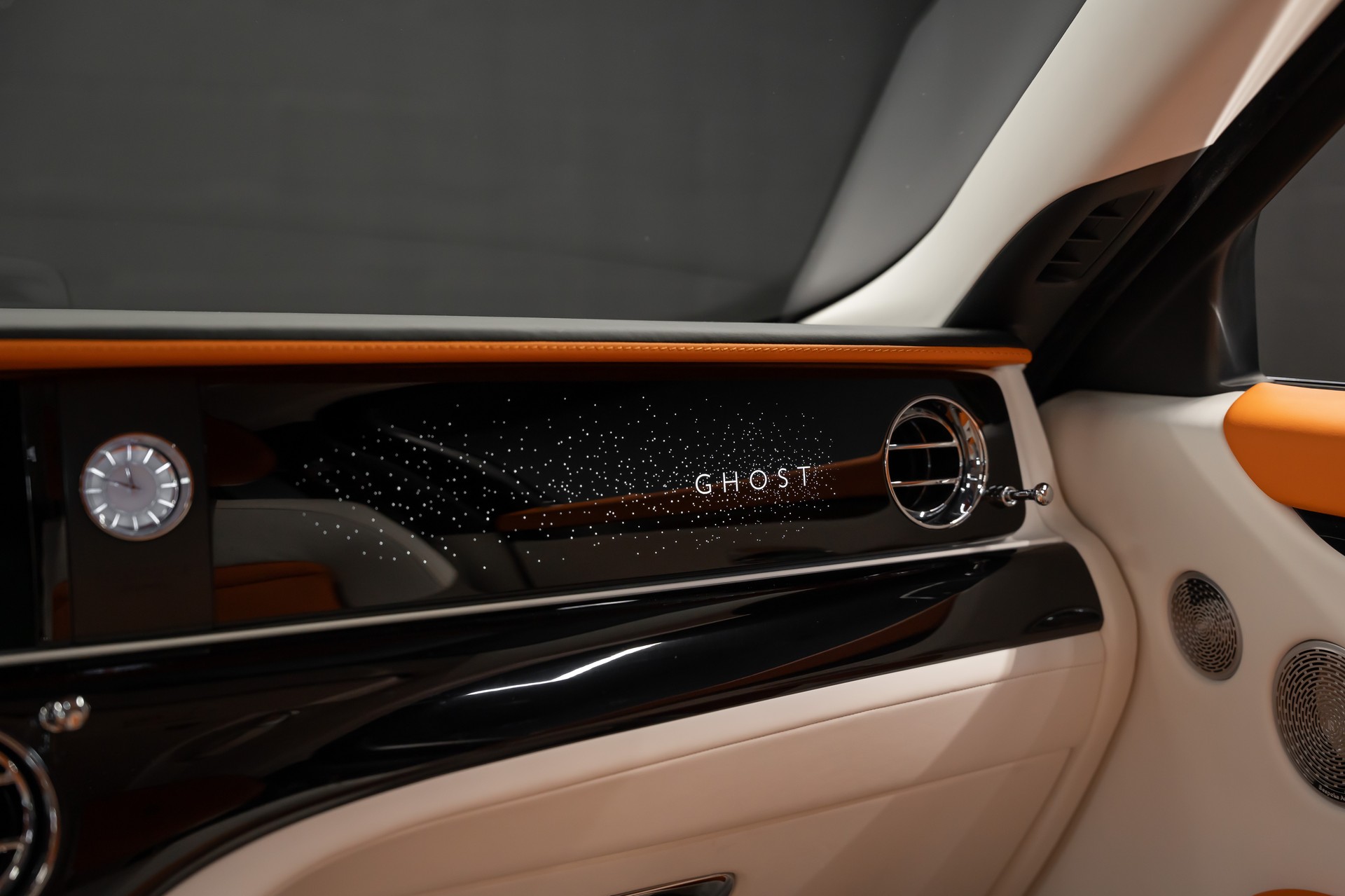 ROLLS-ROYCE Ghost II 6.75 V12-image-13