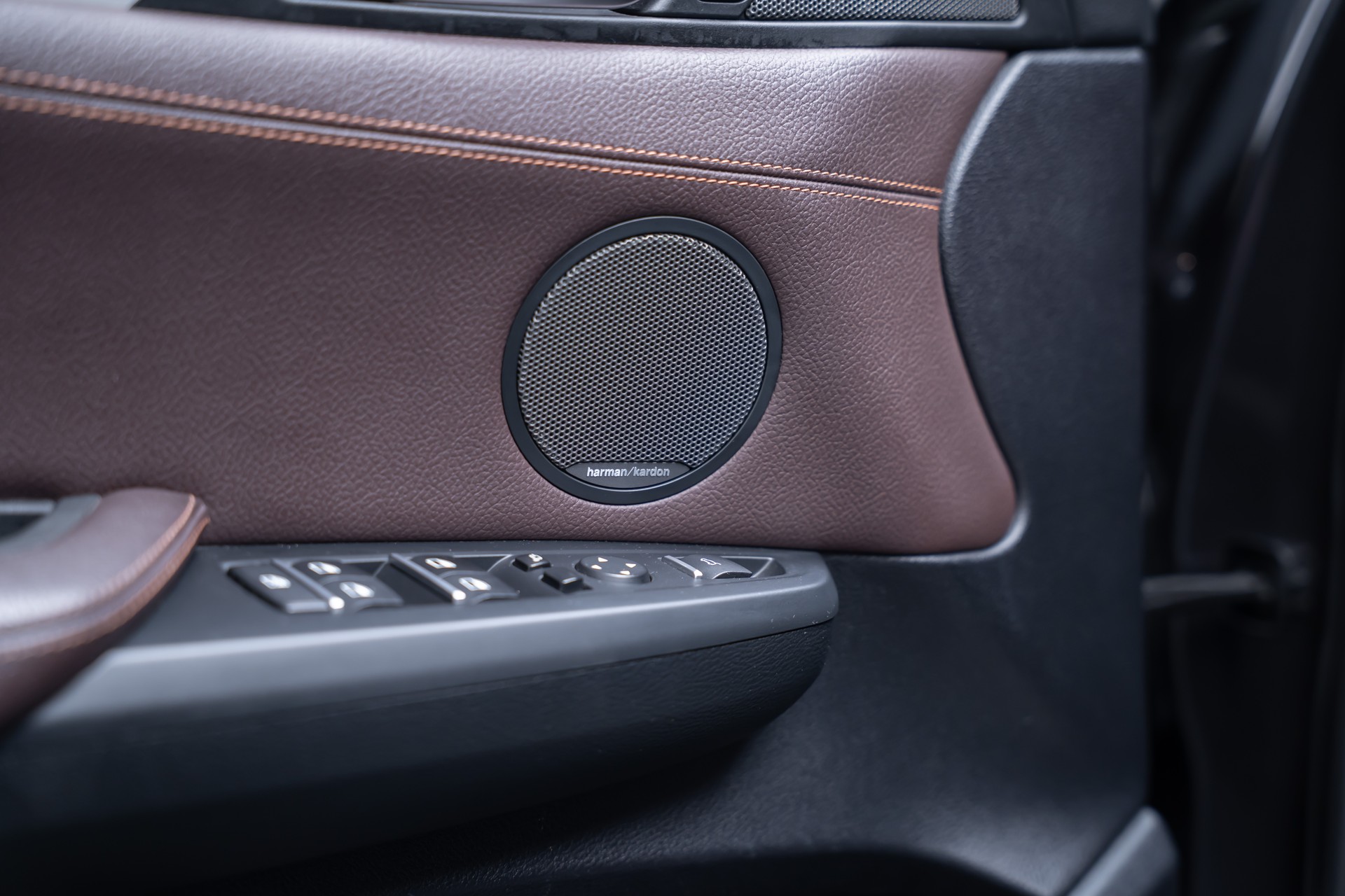 BMW X4 M40i / CH-Fahrzeug / Harman/Kardon / Rückfahrkamera-image-15