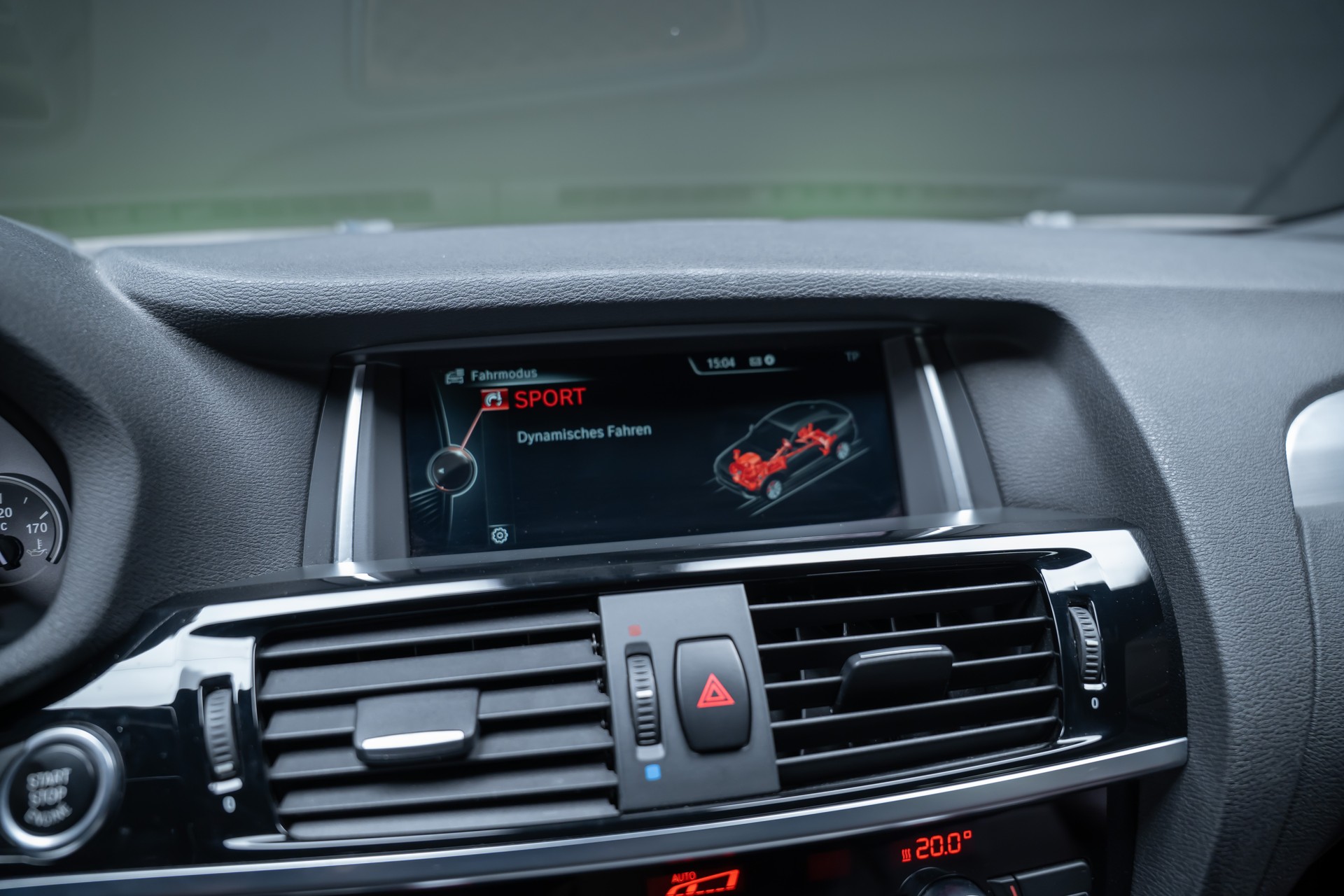 BMW X4 M40i / CH-Fahrzeug / Harman/Kardon / Rückfahrkamera-image-31