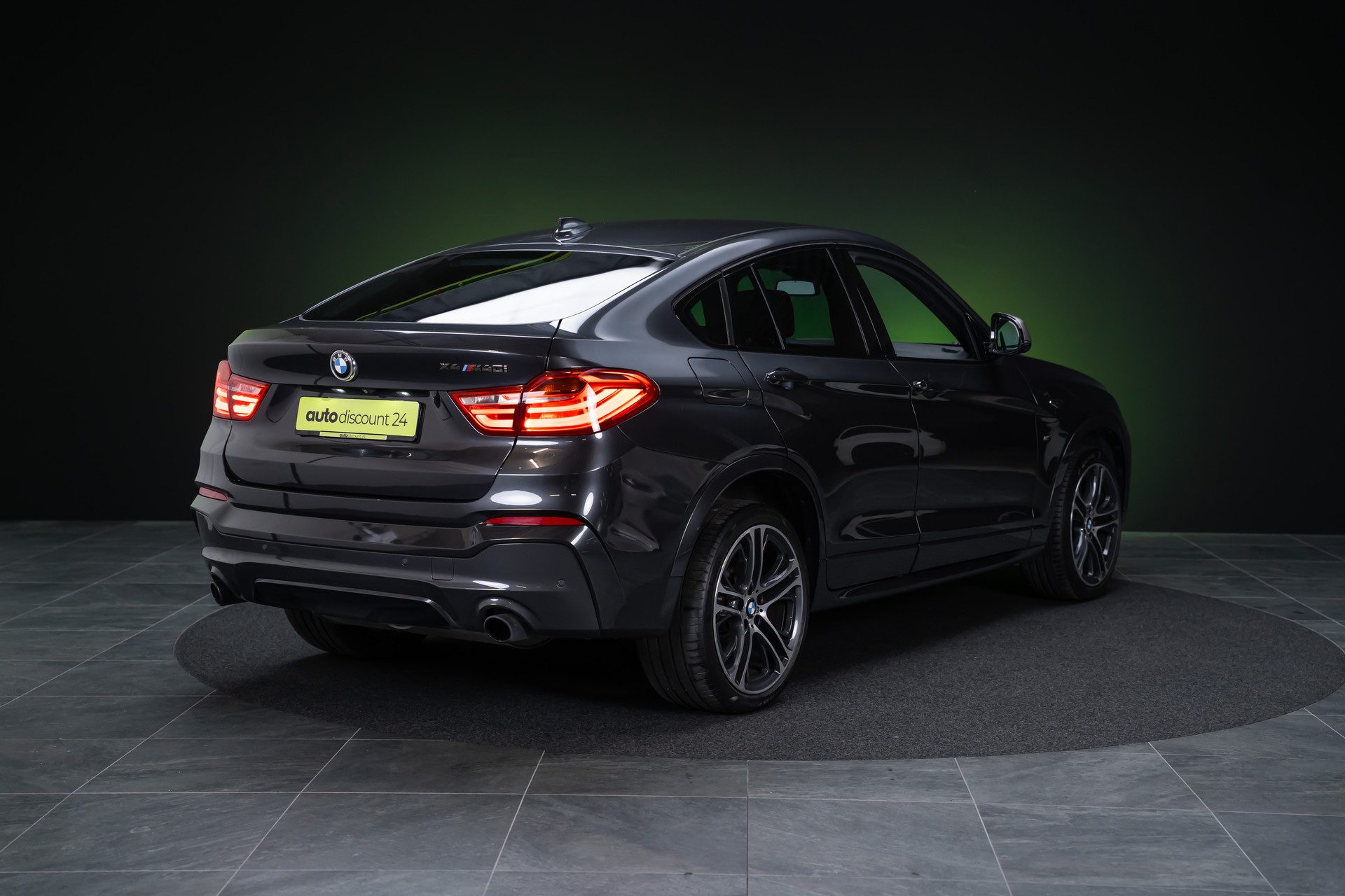 BMW X4 M40i / CH-Fahrzeug / Harman/Kardon / Rückfahrkamera-image-2