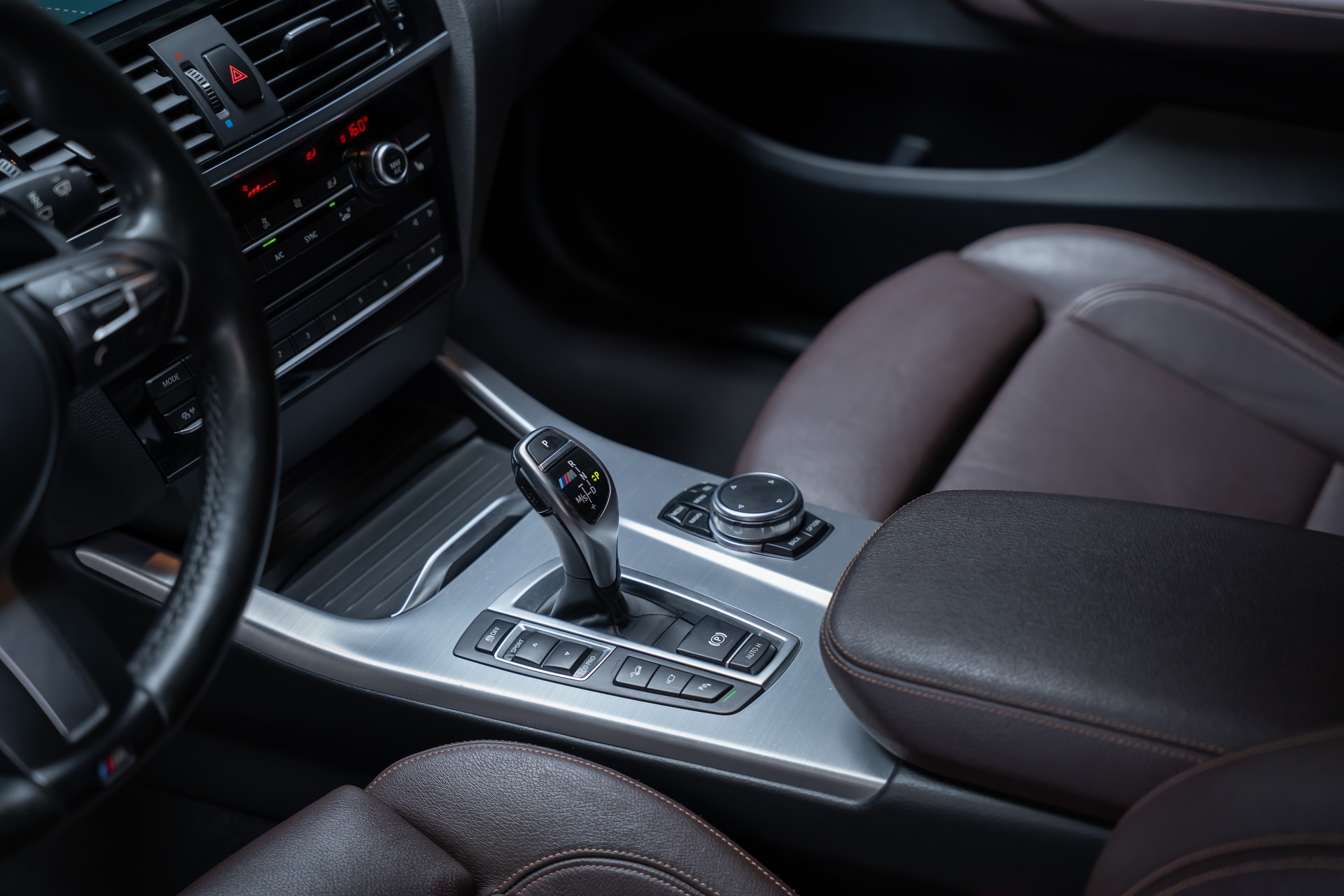 BMW X4 M40i / CH-Fahrzeug / Harman/Kardon / Rückfahrkamera-image-13