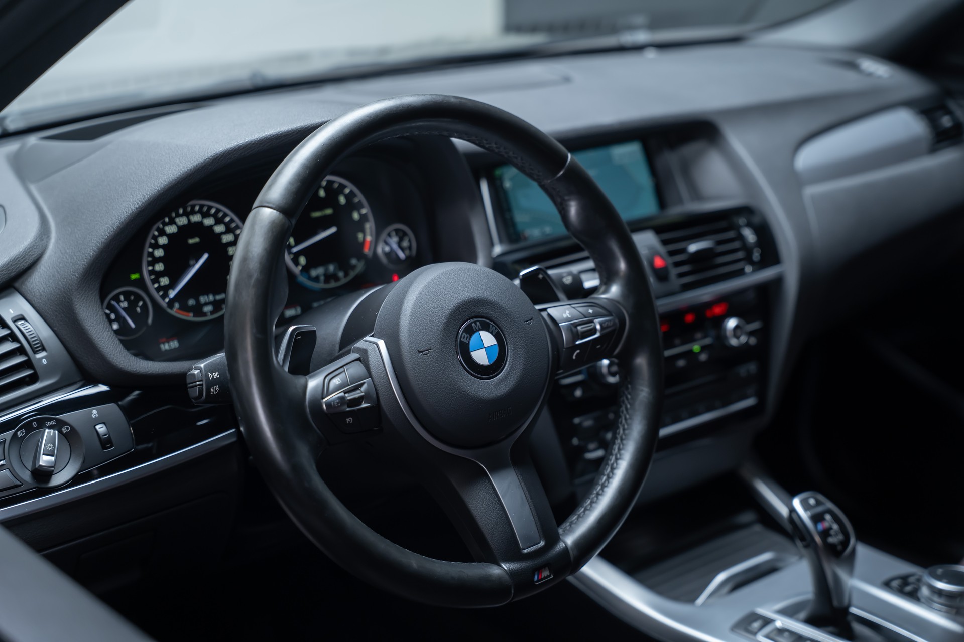 BMW X4 M40i / CH-Fahrzeug / Harman/Kardon / Rückfahrkamera-image-11