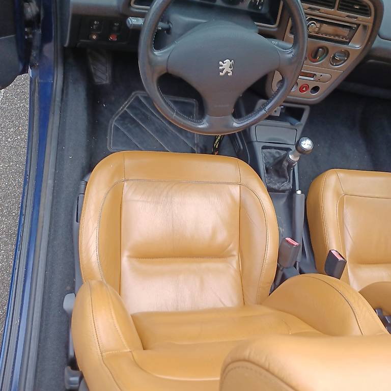 PEUGEOT 306 Cabrio 2.0 16V Swiss-image-2