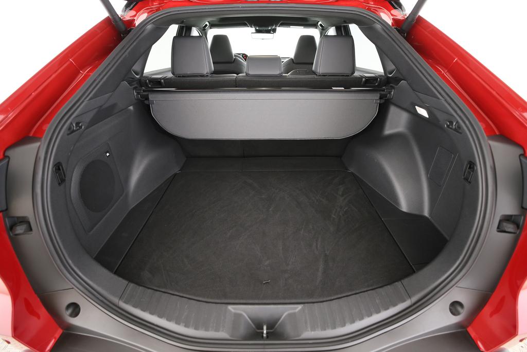 TOYOTA bZ4X Premium AWD-image-10