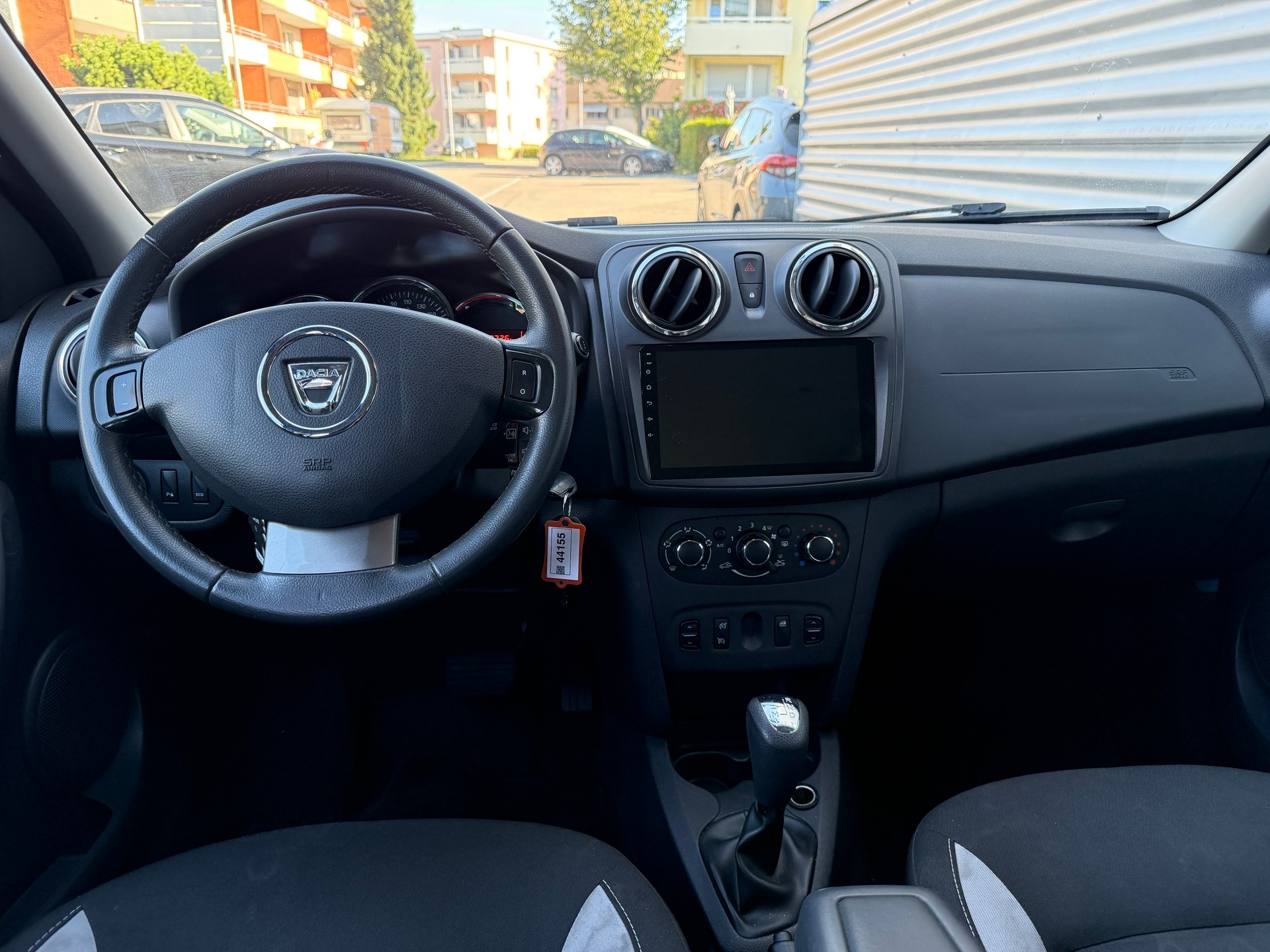 DACIA Sandero Tce 90 Stepway Lauréate Automatic-image-5