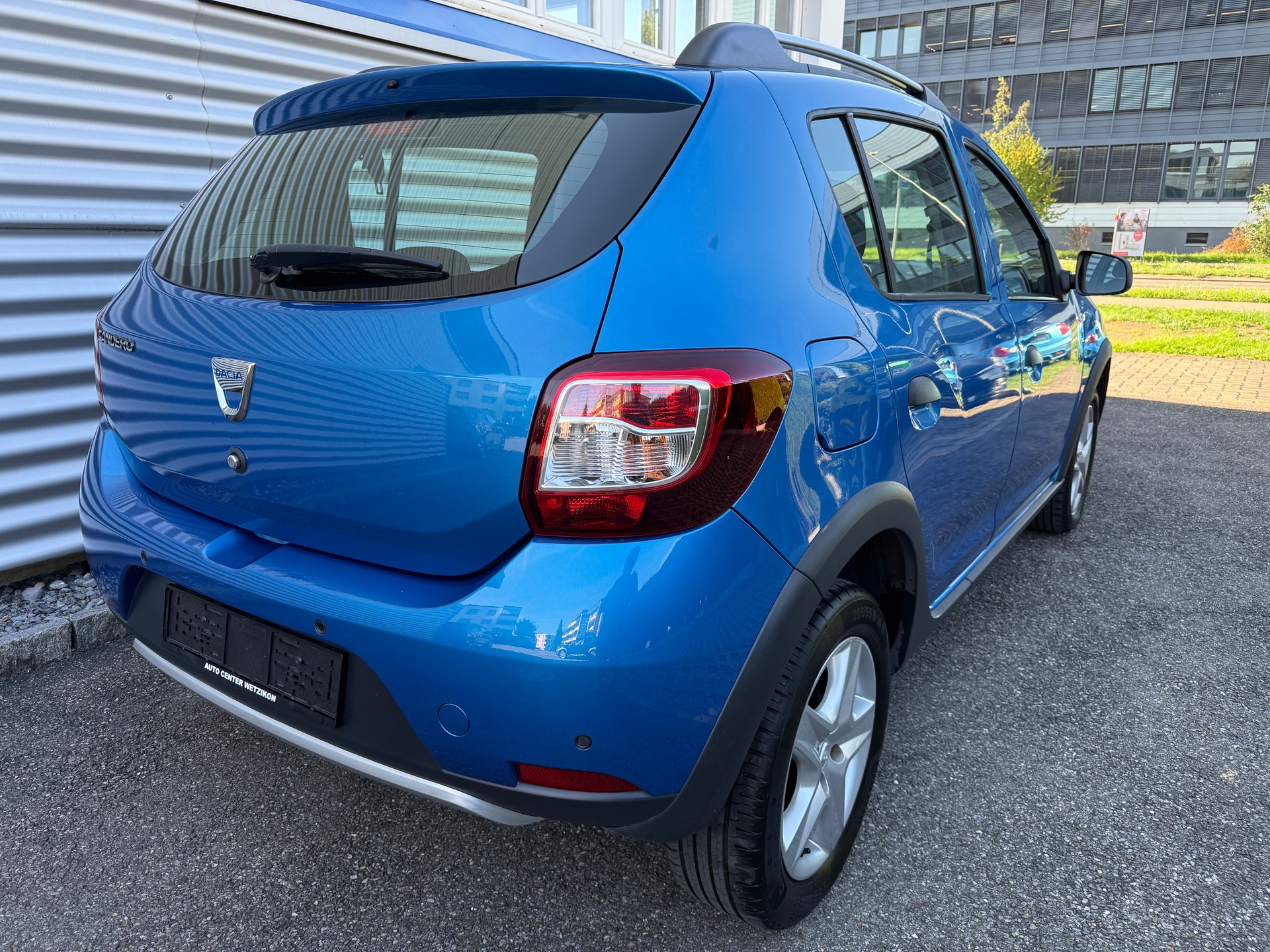 DACIA Sandero Tce 90 Stepway Lauréate Automatic-image-11
