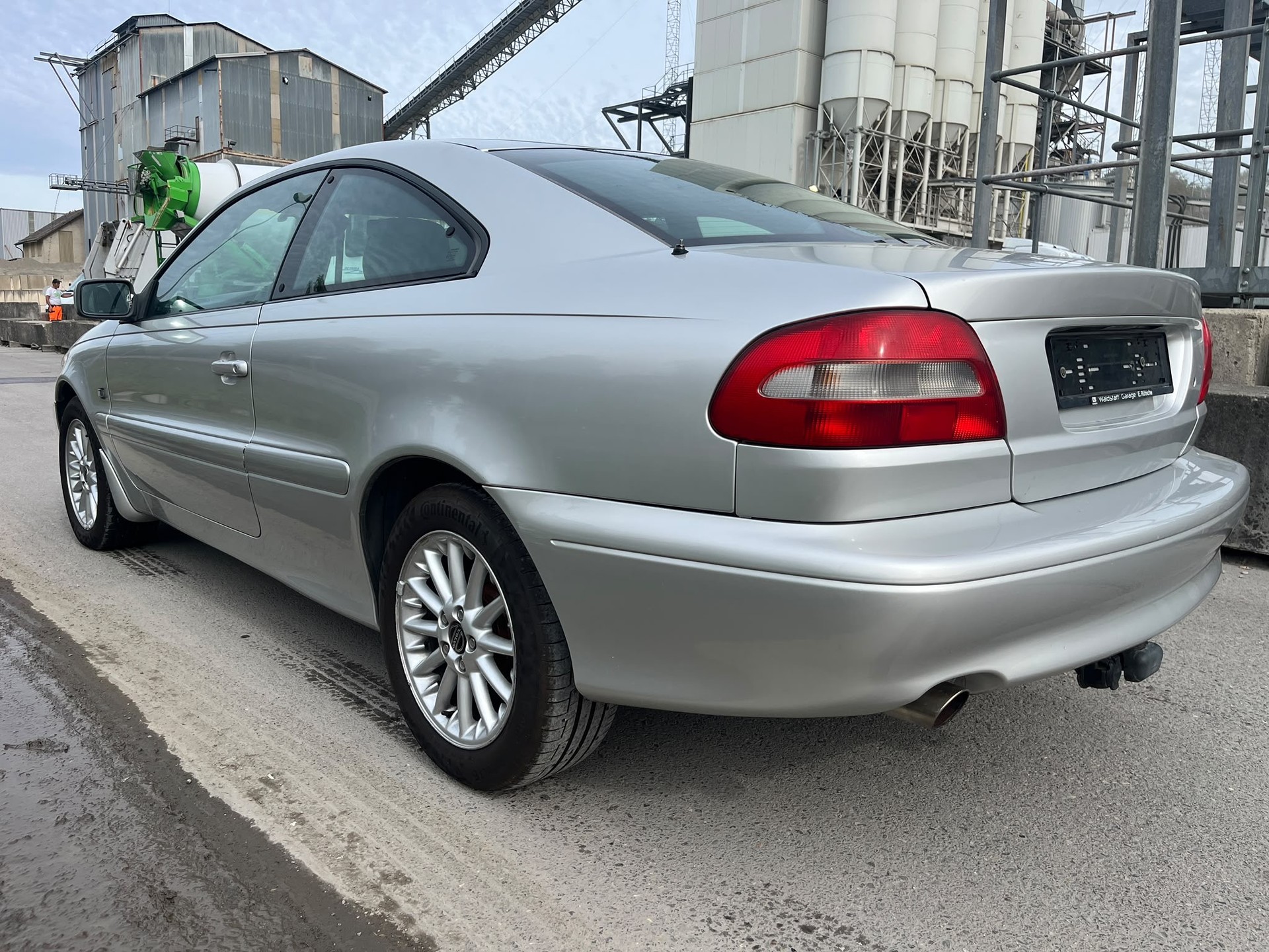 VOLVO C70 2.4 T5 Coupe-image-1