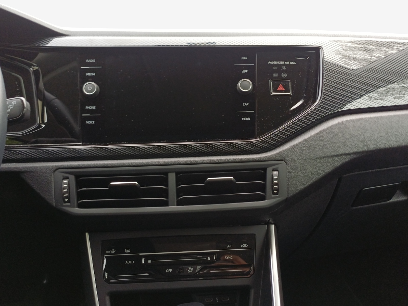 VW Polo 1.0 TSI Life DSG-image-10
