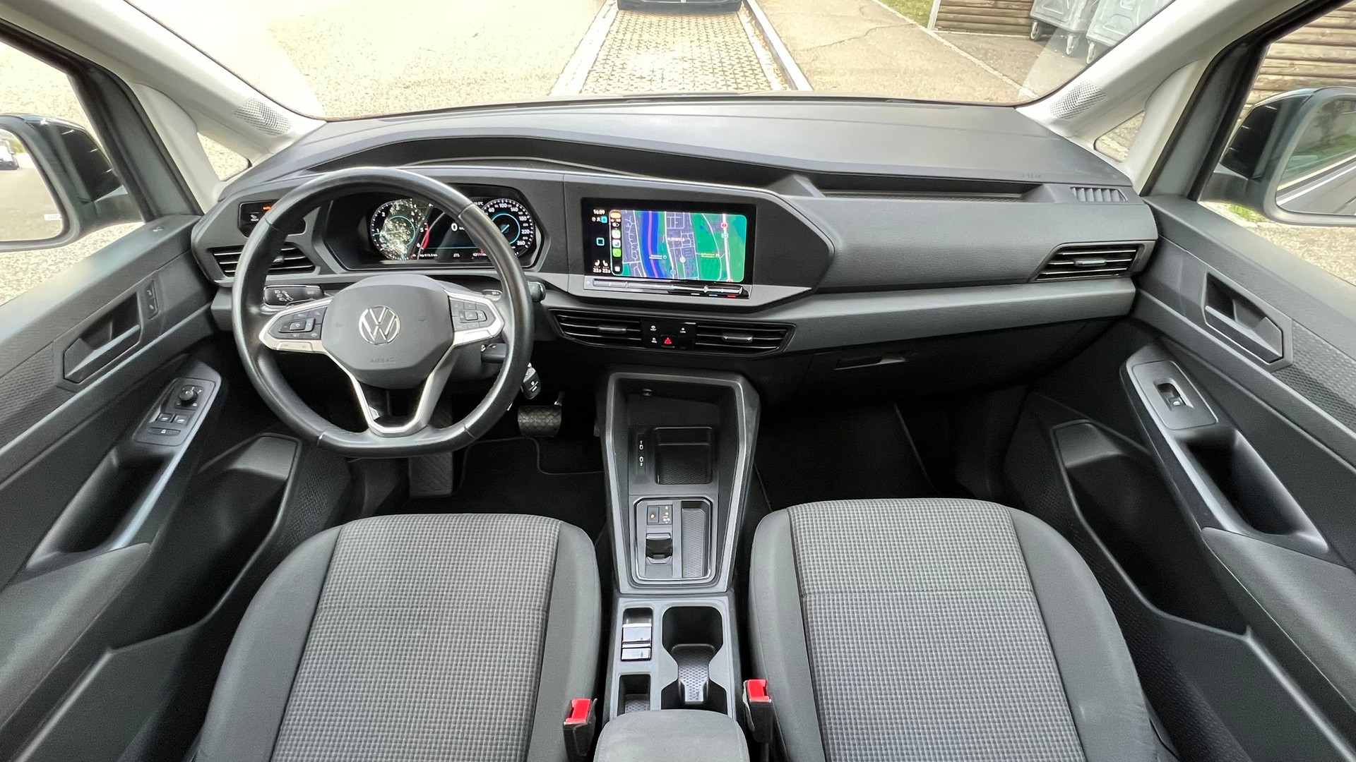 VW CADDY MAXI 2.0 TDI CALIFORNIA SPIRIT DSG l 122 PS-image-16