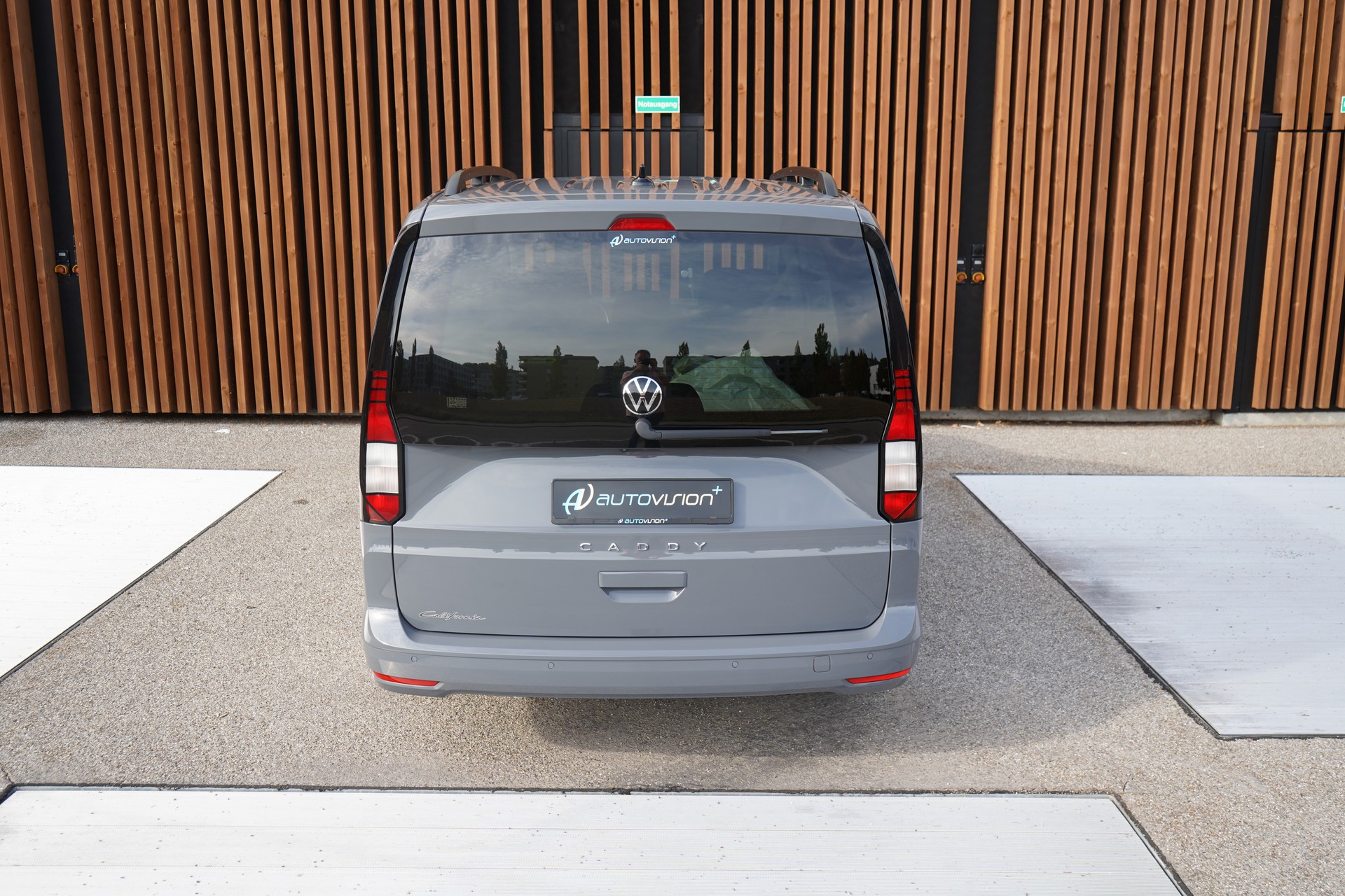 VW CADDY MAXI 2.0 TDI CALIFORNIA SPIRIT DSG l 122 PS-image-11