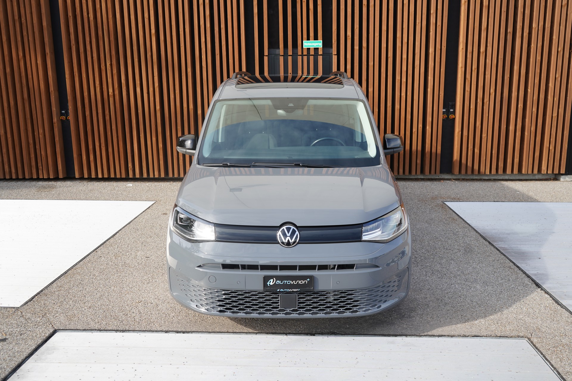 VW CADDY MAXI 2.0 TDI CALIFORNIA SPIRIT DSG l 122 PS-image-9