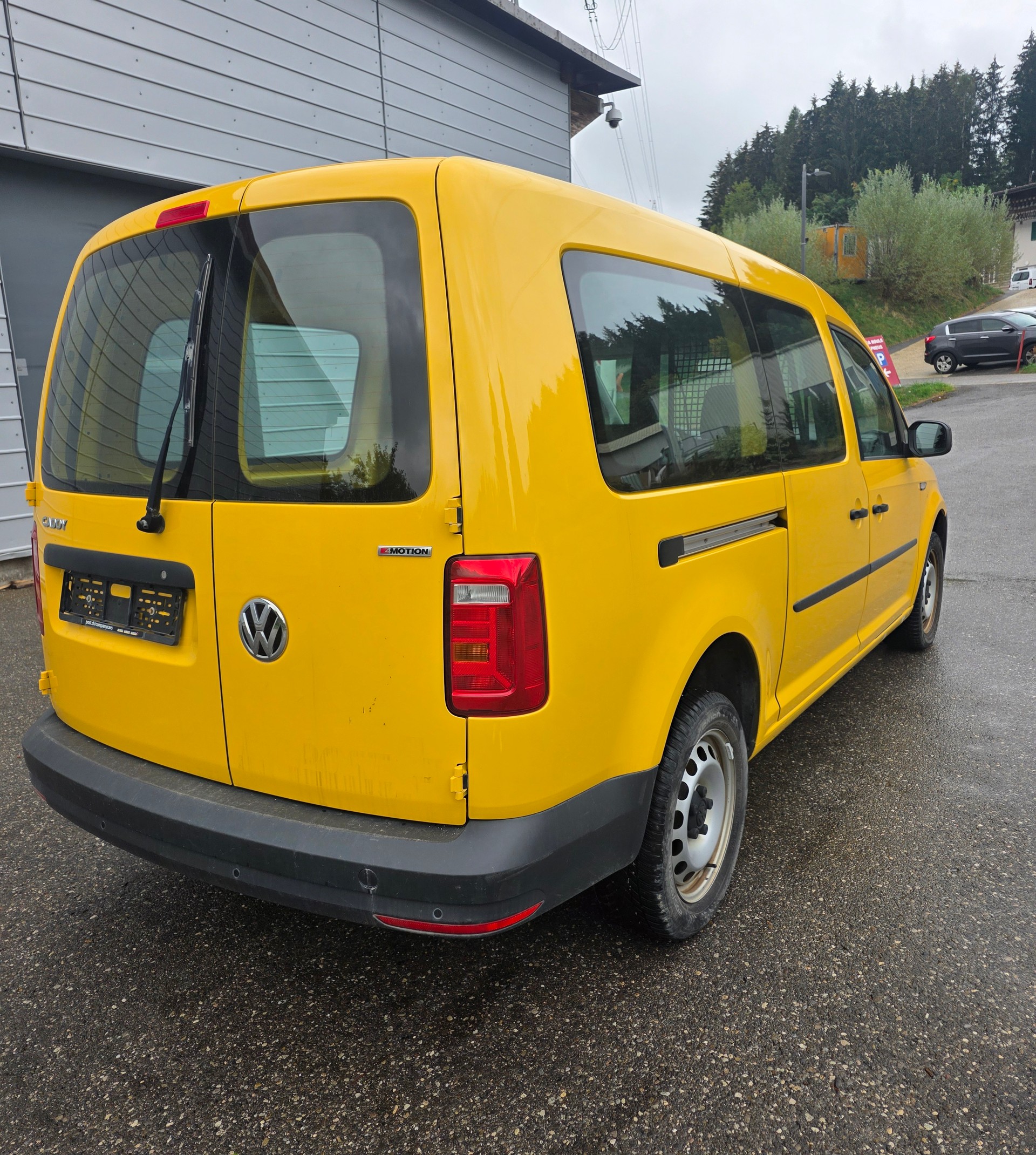 VW Caddy Maxi 2.0TDI 4Mot. BlueMotion Technology DSG-image-4