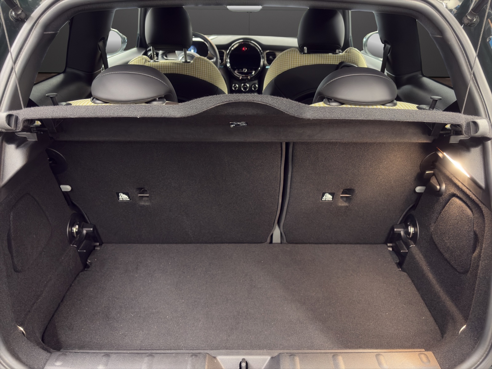 MINI Cooper SE-image-21
