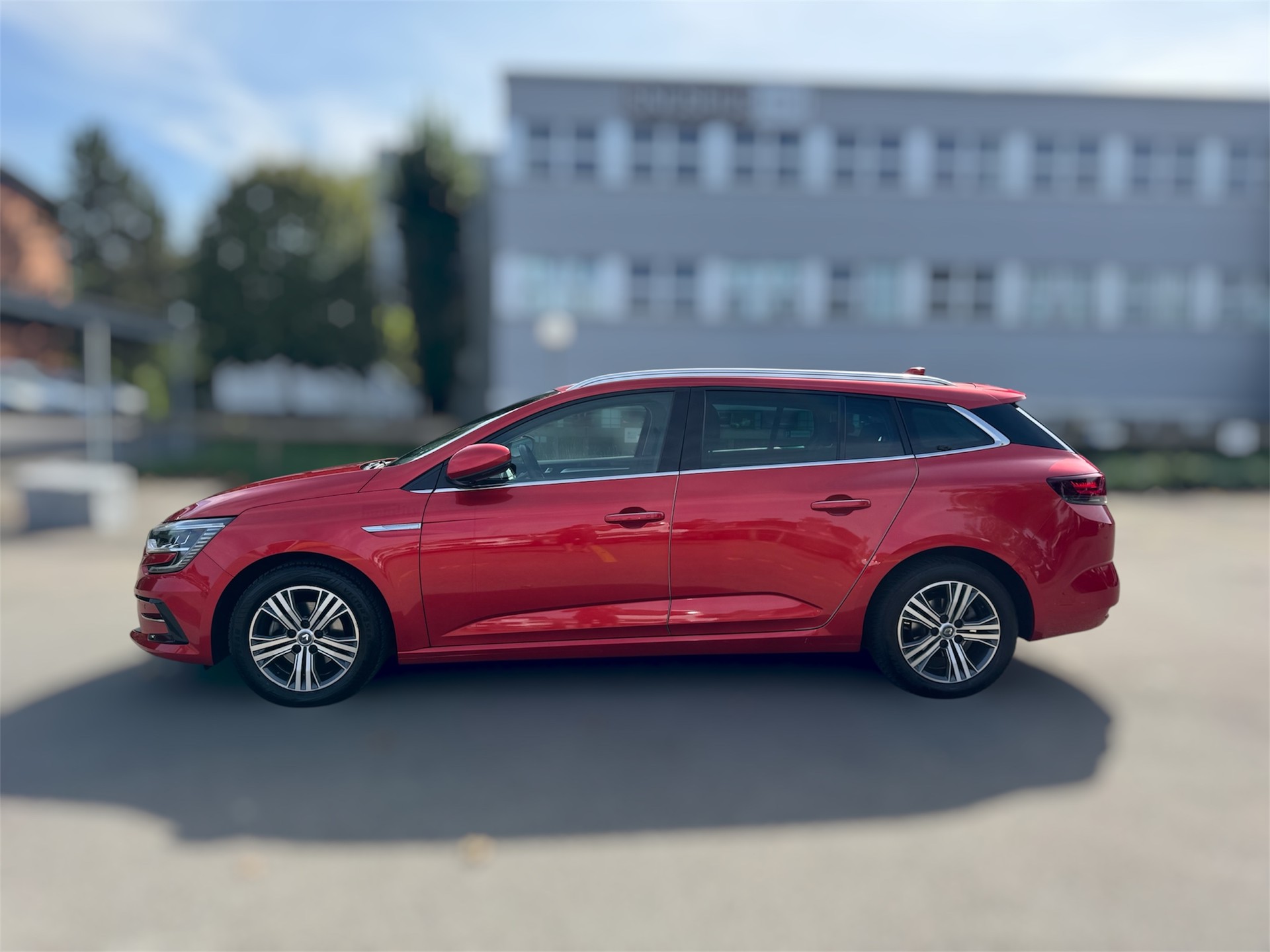 RENAULT Mégane Grandtour 1.5 dCi Business EDC-image-7