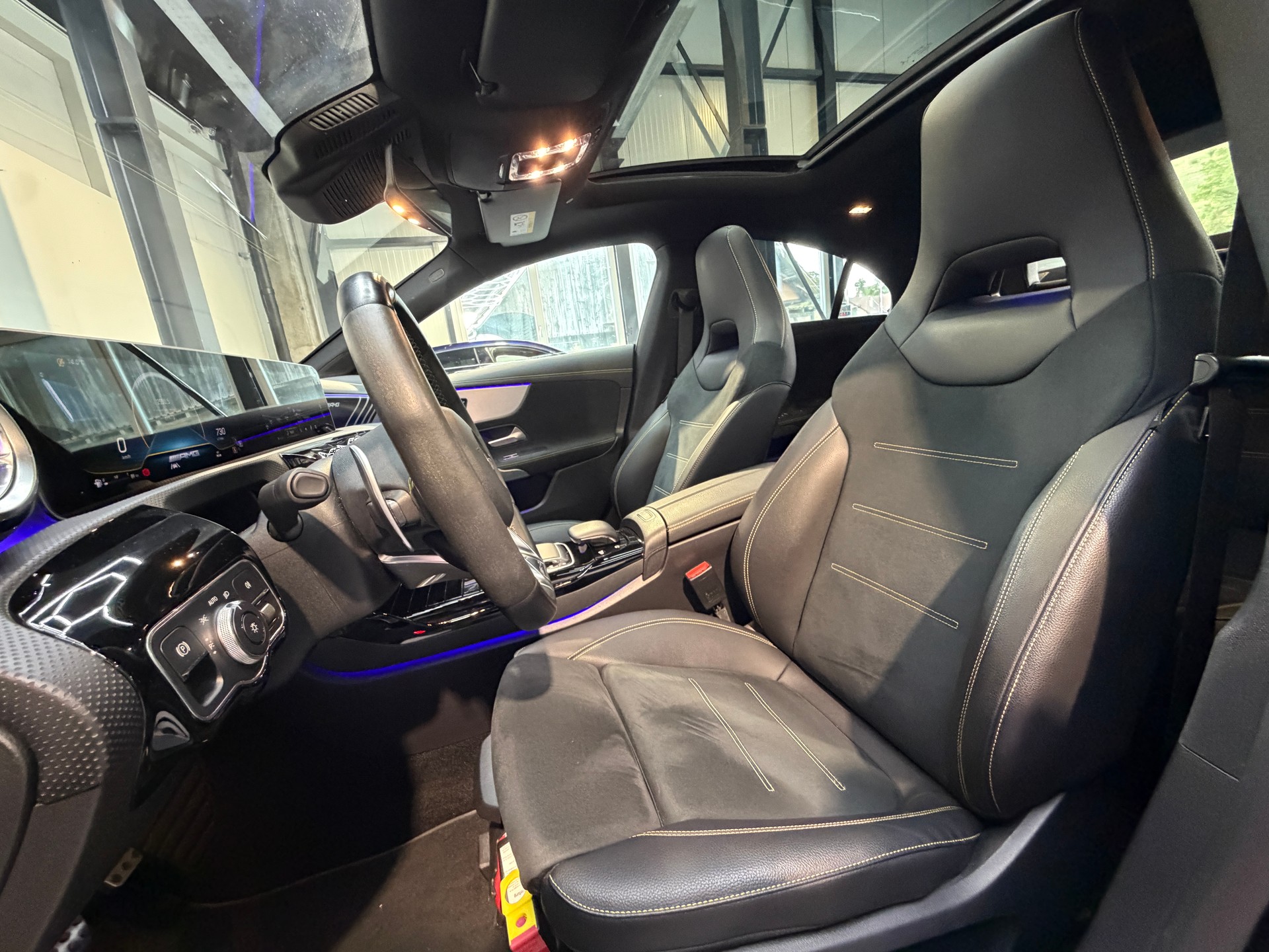 MERCEDES-BENZ CLA 45 S AMG 4Matic+ 8G-DCT-image-11