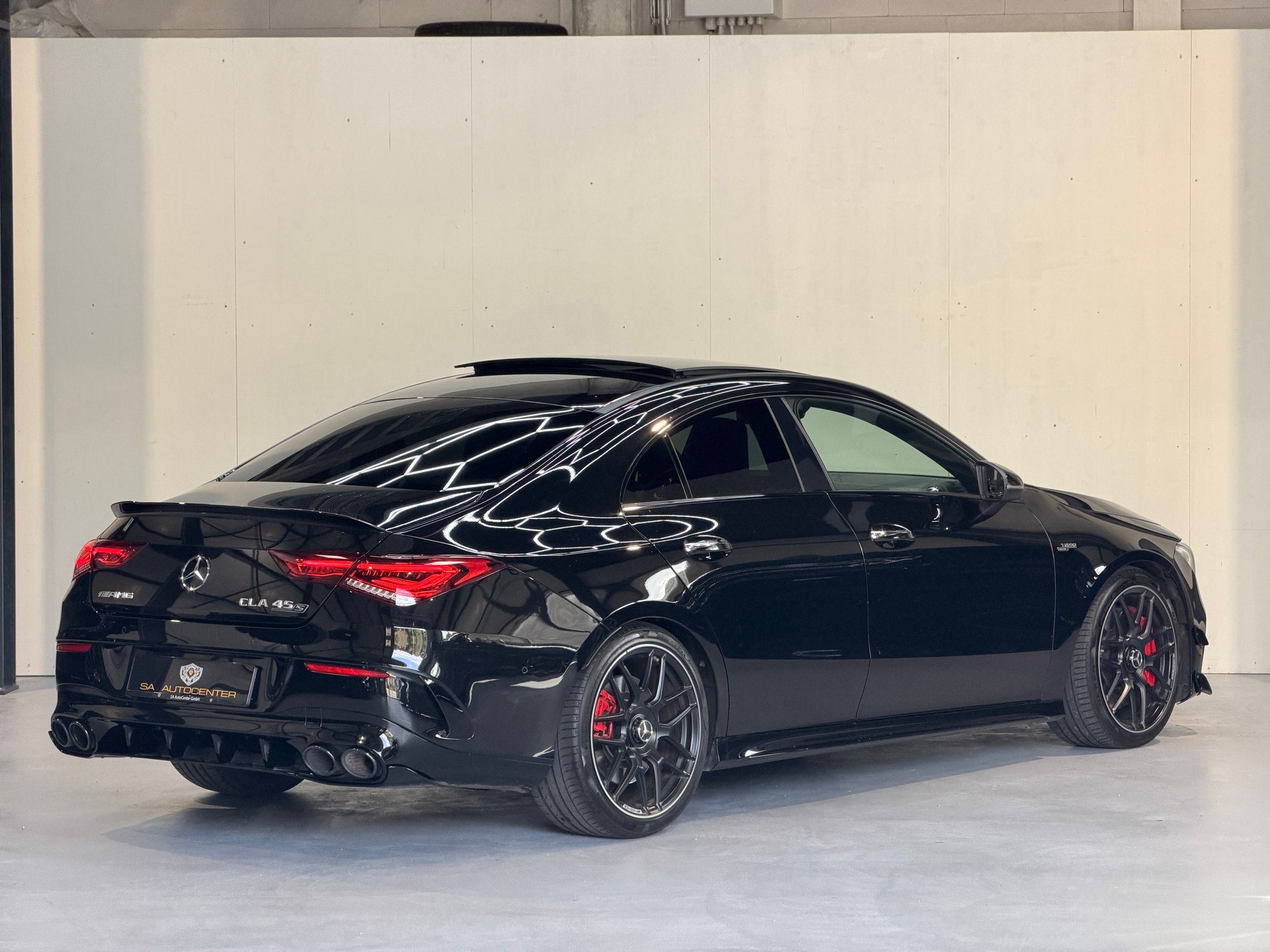 MERCEDES-BENZ CLA 45 S AMG 4Matic+ 8G-DCT-image-5