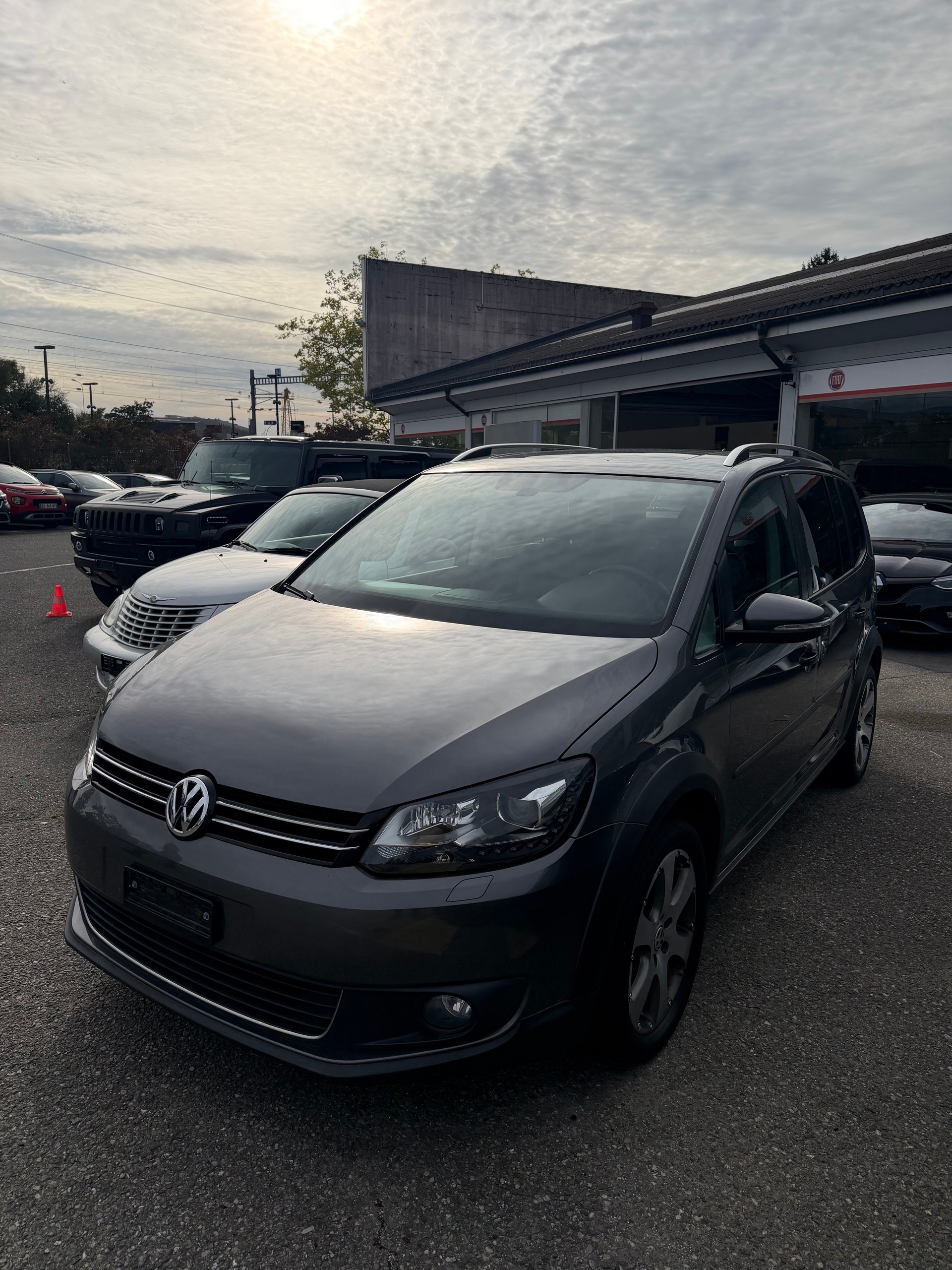 VW CrossTouran 1.4 TSI-image-1