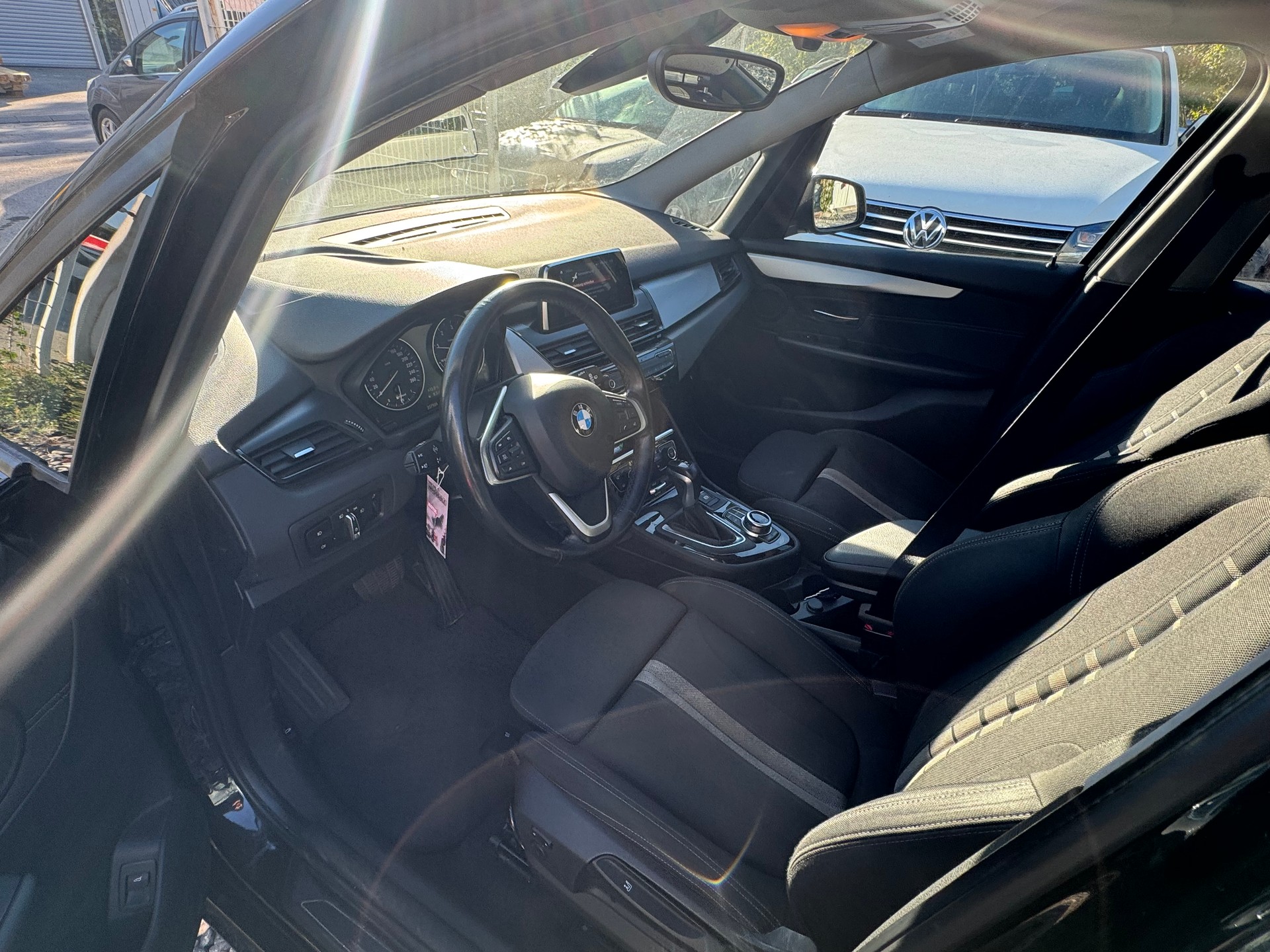 BMW 218d xDrive Gran Tourer M Sport Steptronic-image-4
