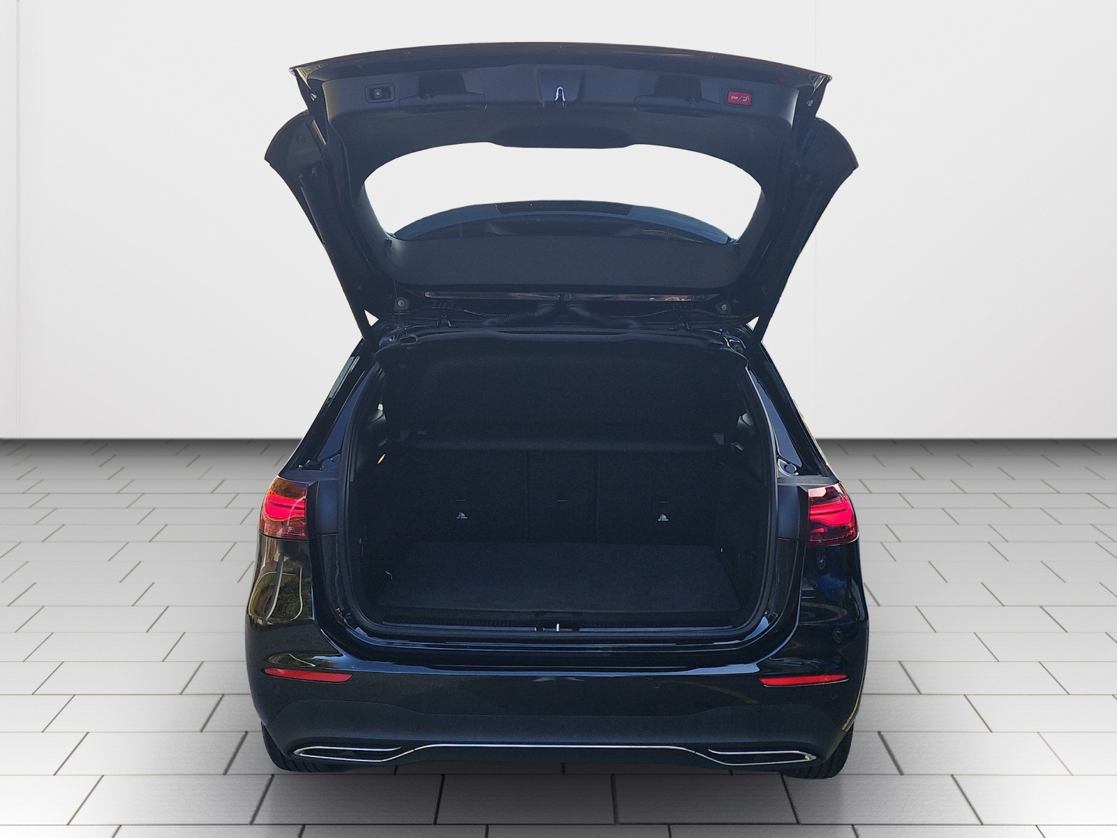 MERCEDES-BENZ B 250 4Matic 8G-DCT-image-17