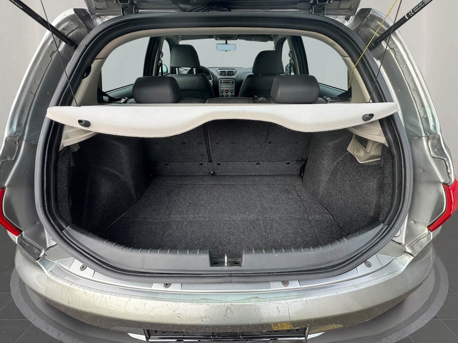 VOLVO V60 D5 AWD Summum Geartronic-image-7