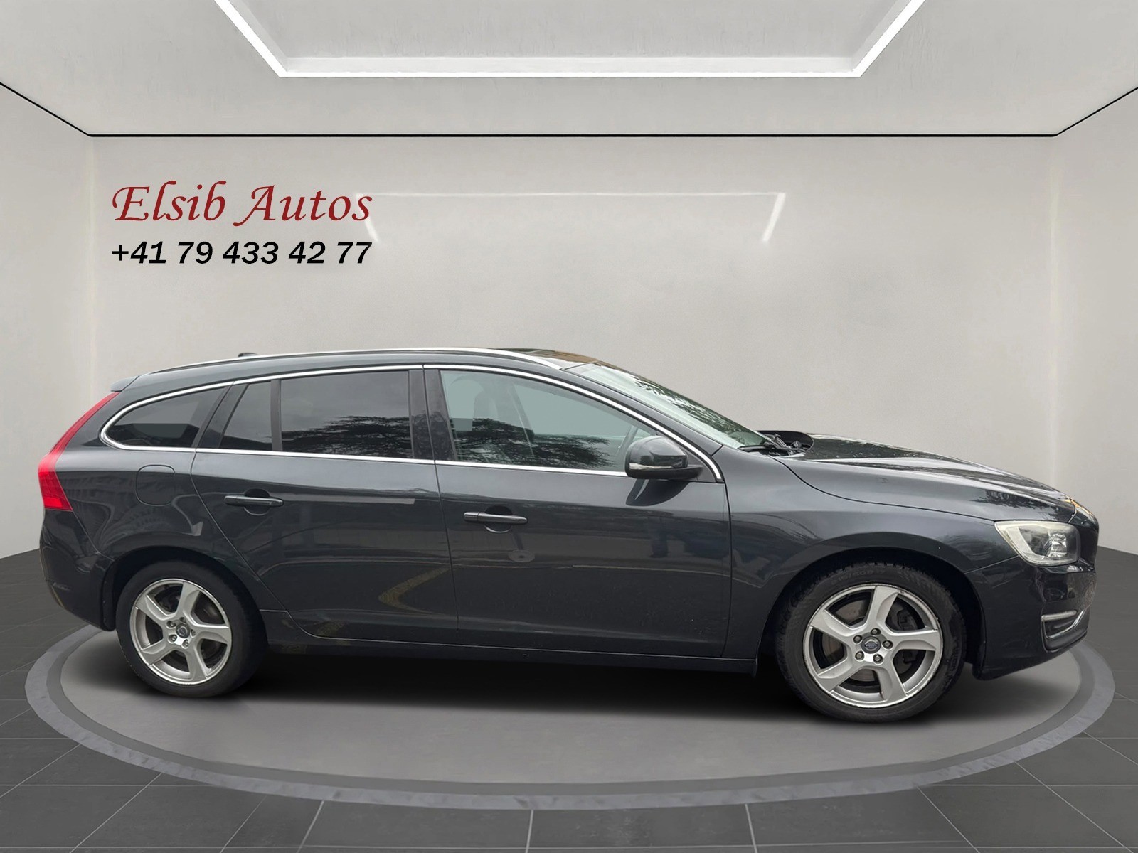 VOLVO V60 D5 AWD Summum Geartronic-image-1