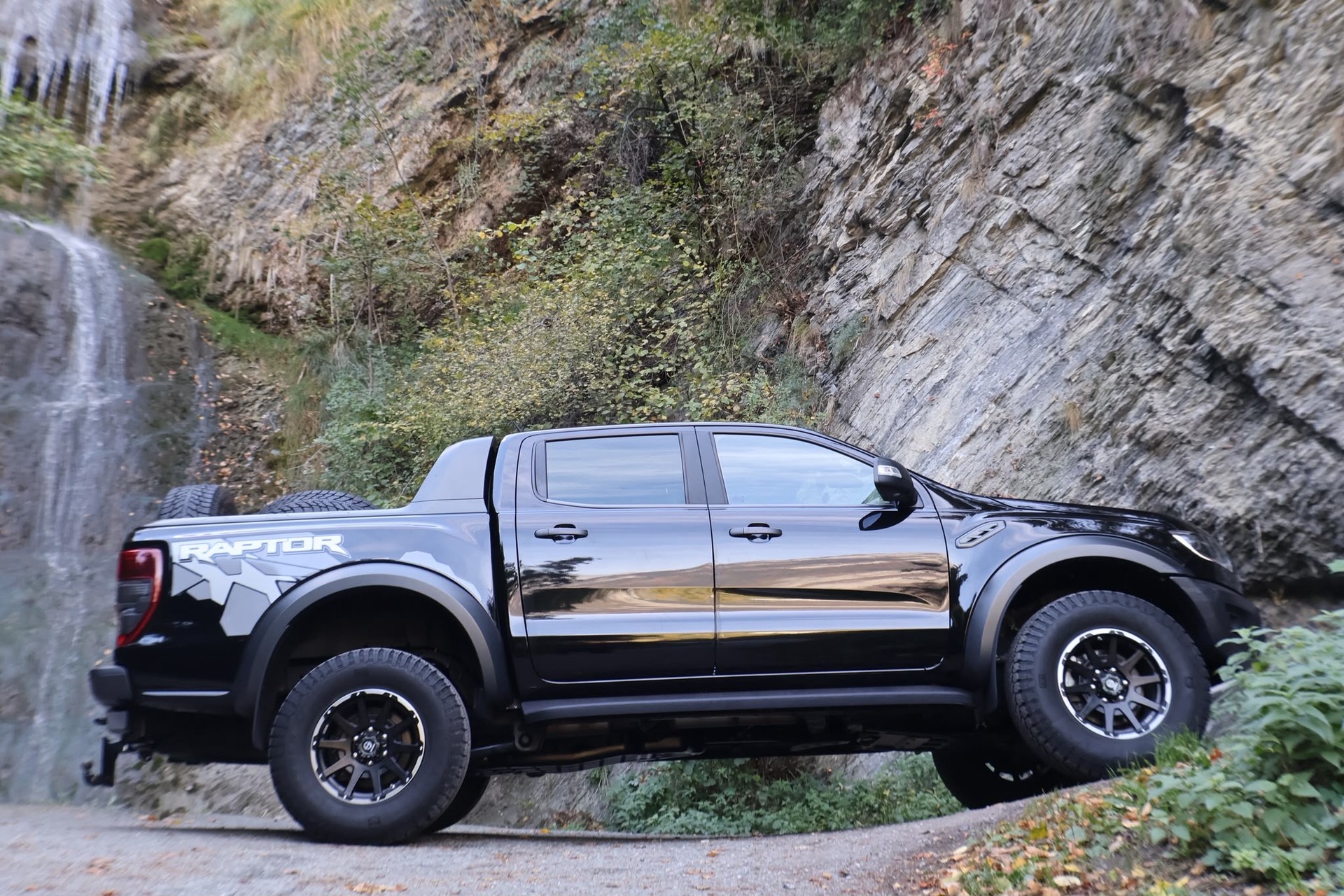 FORD Ranger Raptor 2.0 Eco Blue 4x4 A-image-4