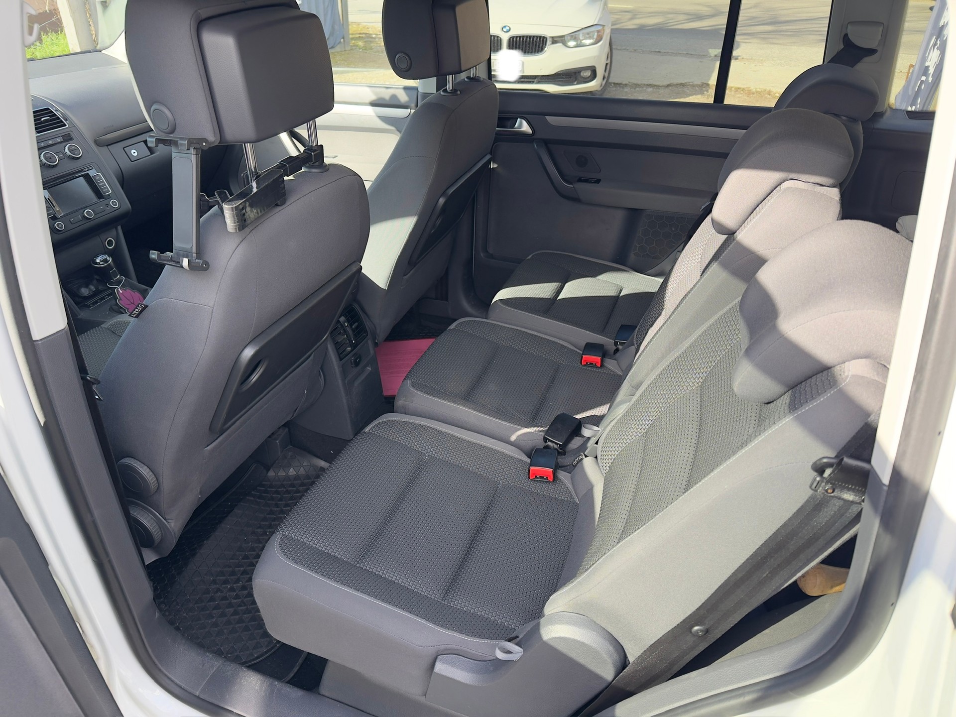 VW 1.6 TDI BlueMT Comfortline-image-2