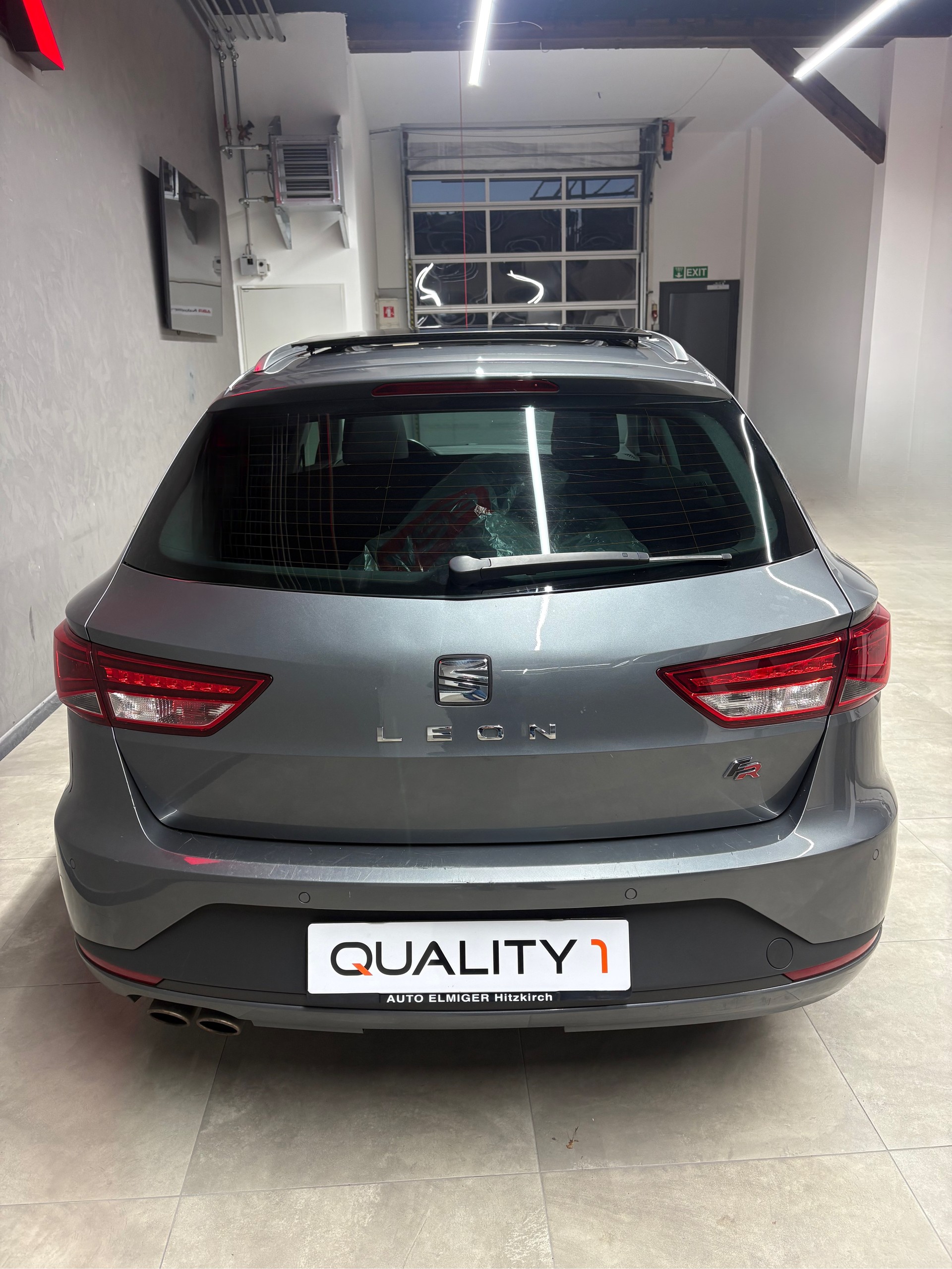 SEAT Leon ST 2.0 TDI FR-image-6