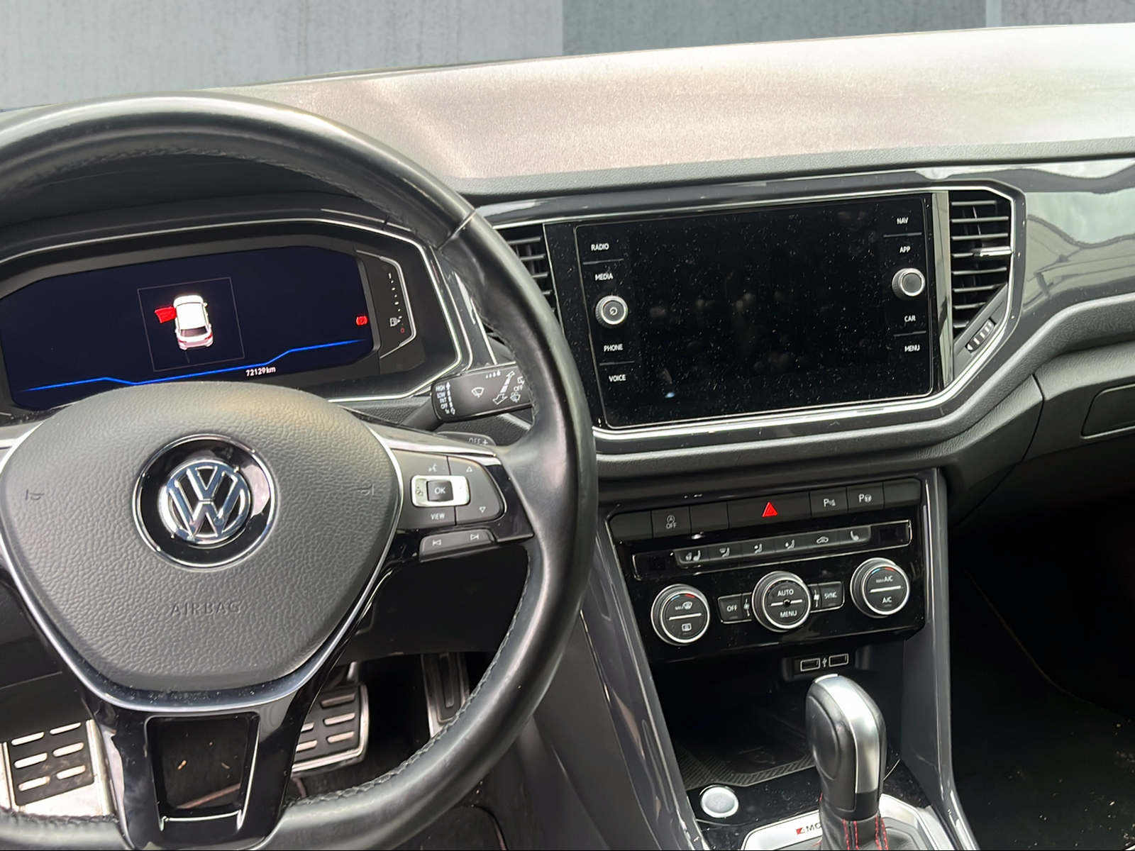 VW T-Roc 2.0 TSI Sport DSG 4Motion-image-7