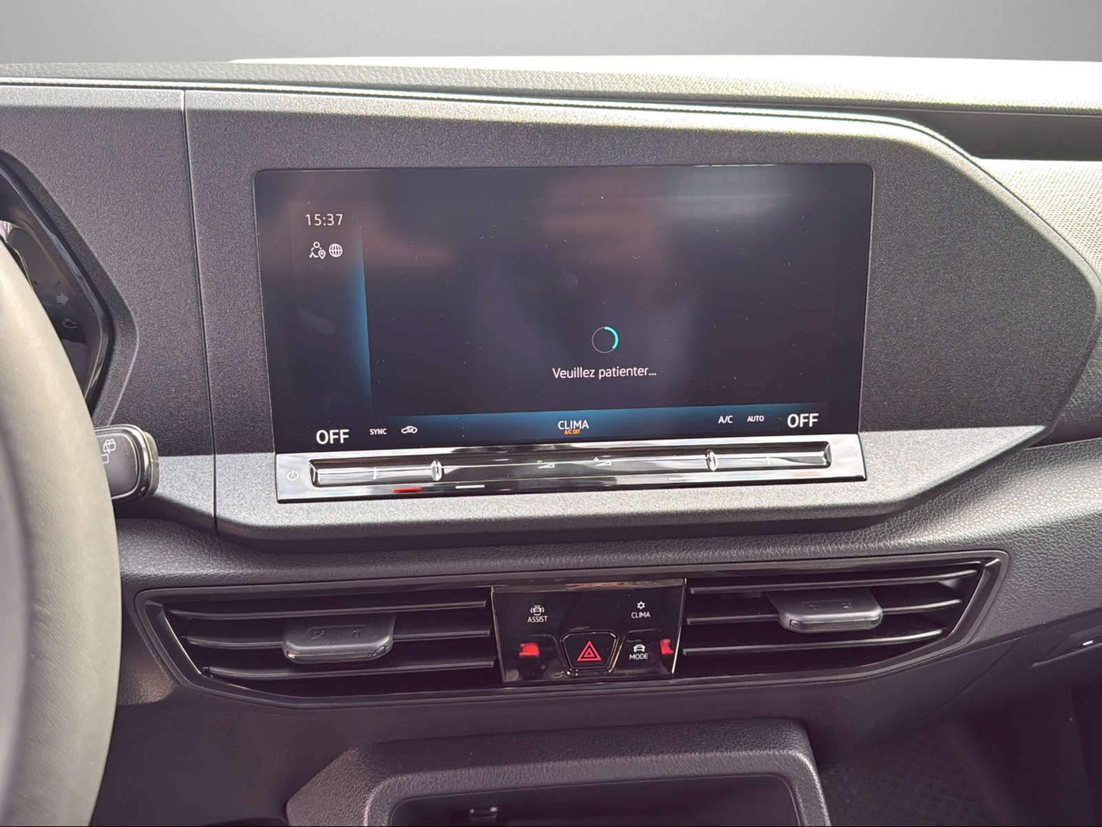 VW Caddy Cargo 1.5 TSI Entry Hybrid-image-10