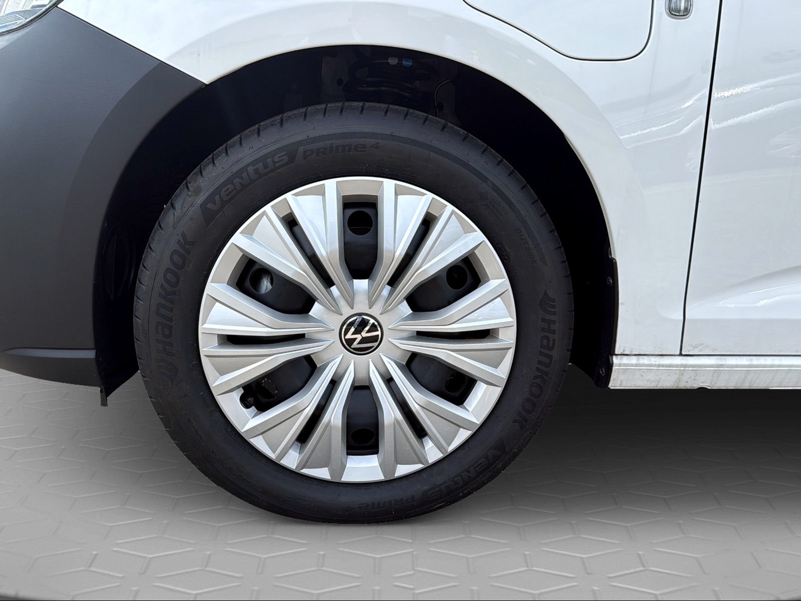 VW Caddy Cargo 1.5 TSI Entry Hybrid-image-5