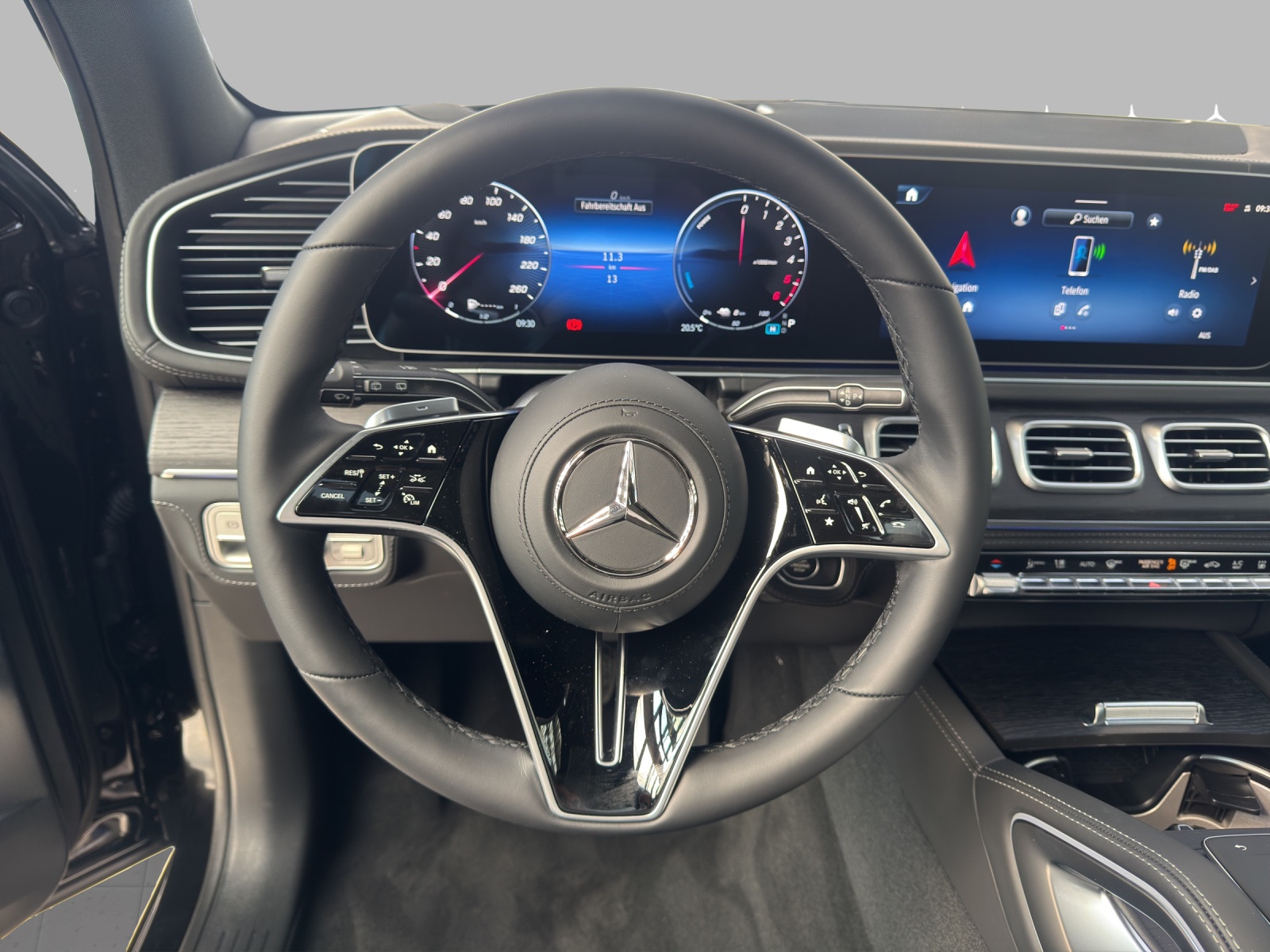MERCEDES-BENZ GLE 350 de EQ Hybrid 4Matic 9G-Tronic EQ Star-image-12
