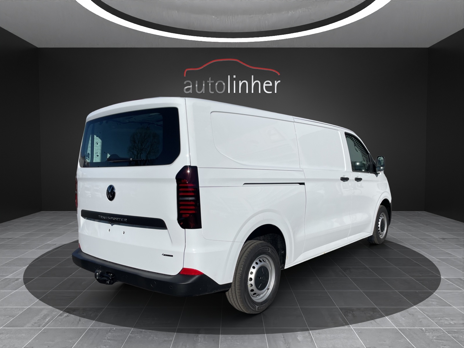 VW Transporter Kastenwagen LR 2.0 TDI 4Motion Automat-image-4
