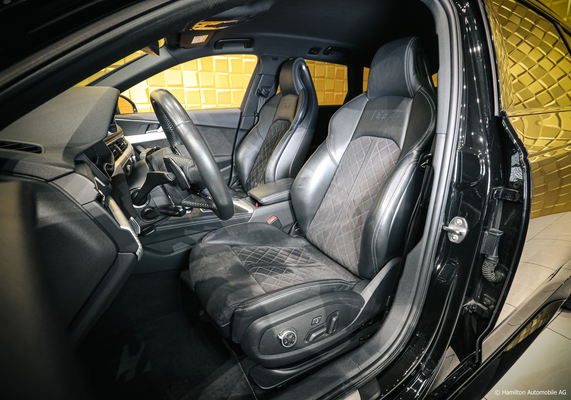 AUDI RS4 Avant 2.9 TFSI quattro tiptronic-image-9