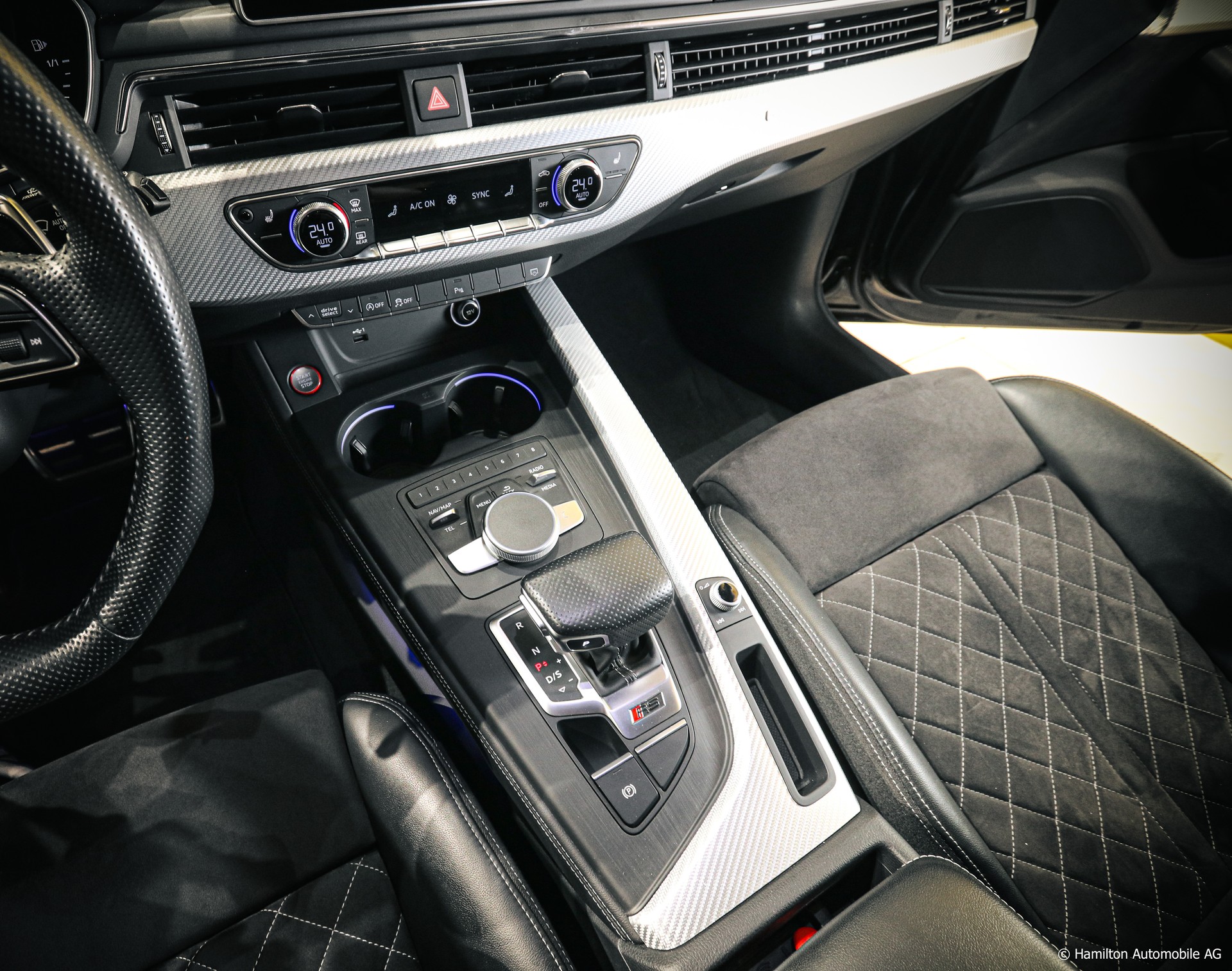 AUDI RS4 Avant 2.9 TFSI quattro tiptronic-image-13