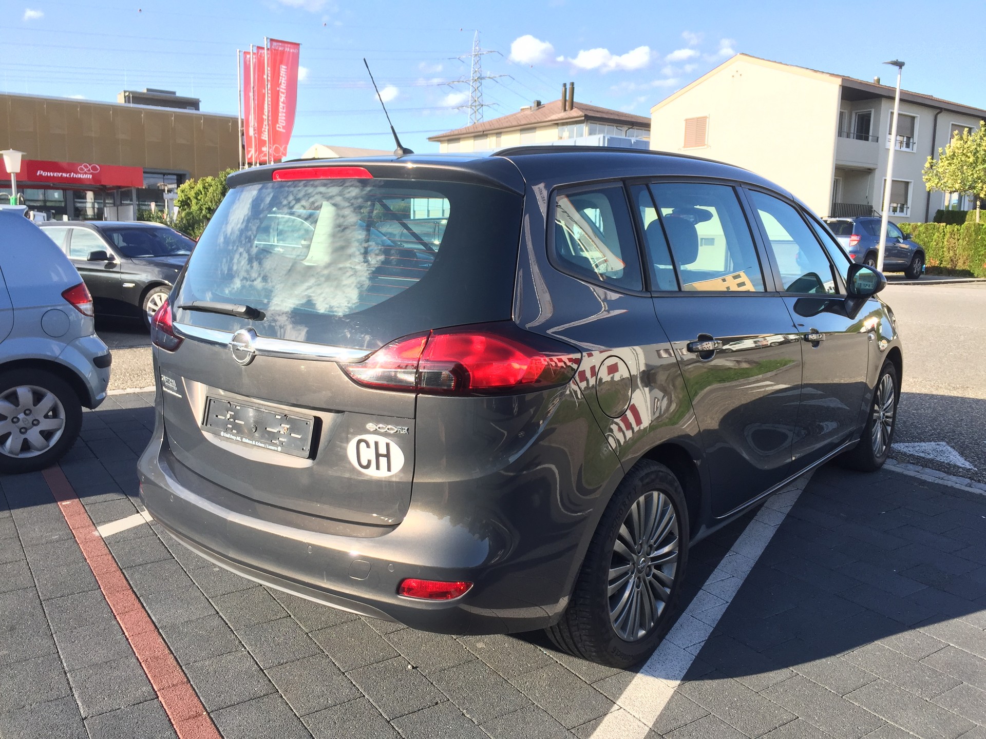 OPEL Zafira Tourer 1.6 CDTi Active Edition-image-5