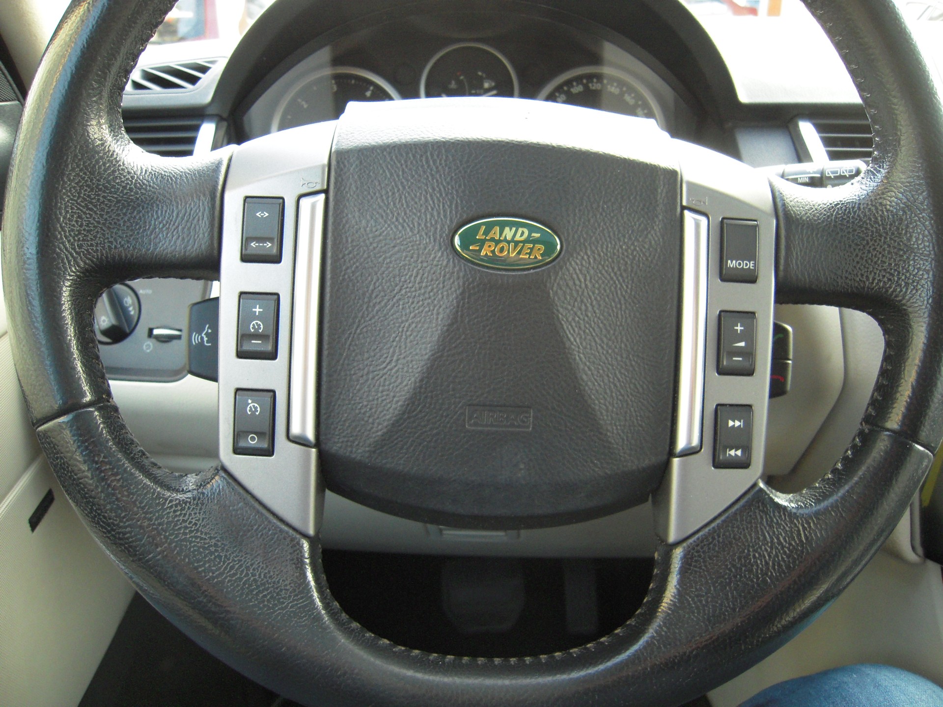 LAND ROVER Range Rover Sport 3.6 Td8 HSE Automatic-image-9