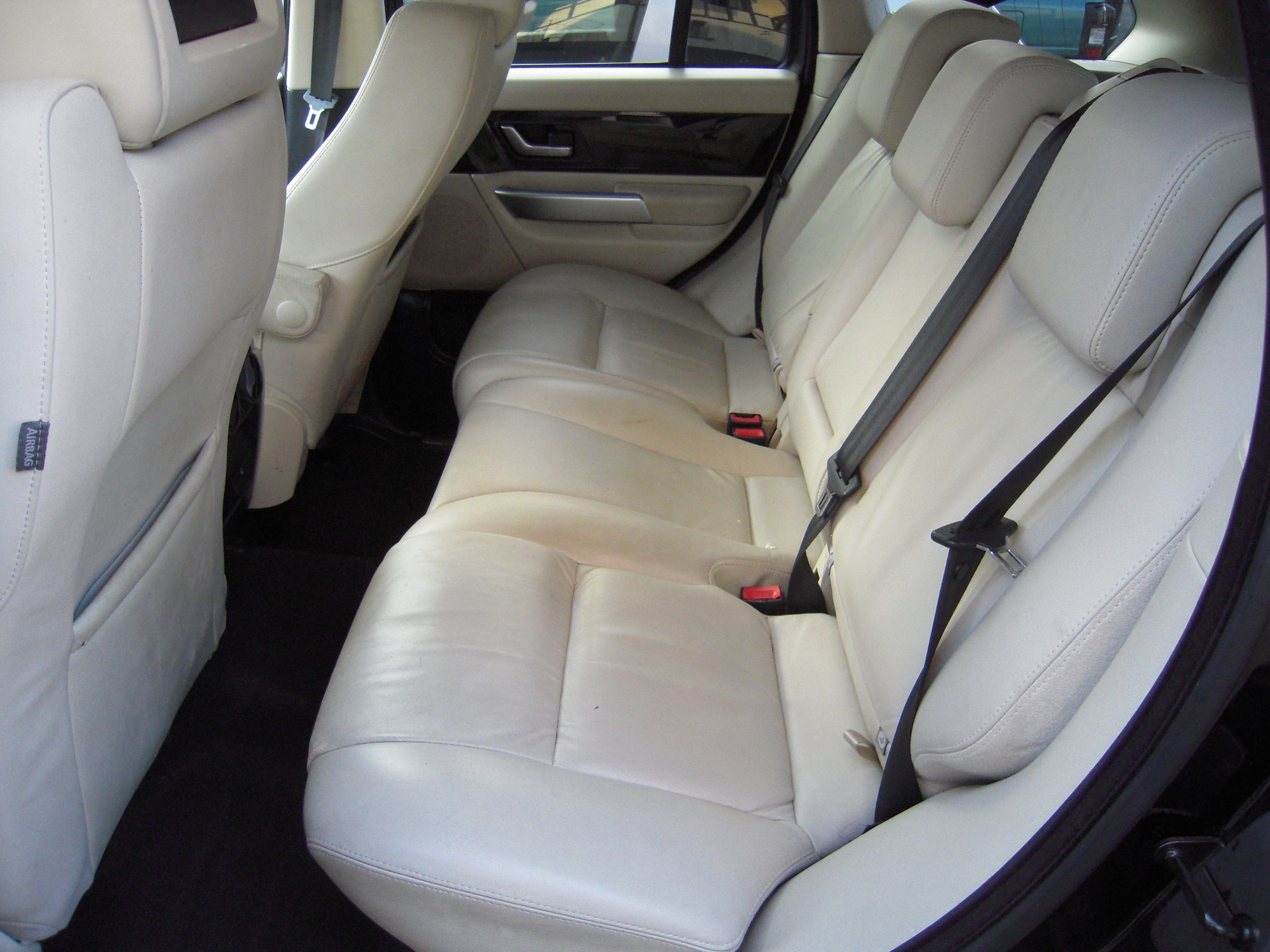 LAND ROVER Range Rover Sport 3.6 Td8 HSE Automatic-image-4