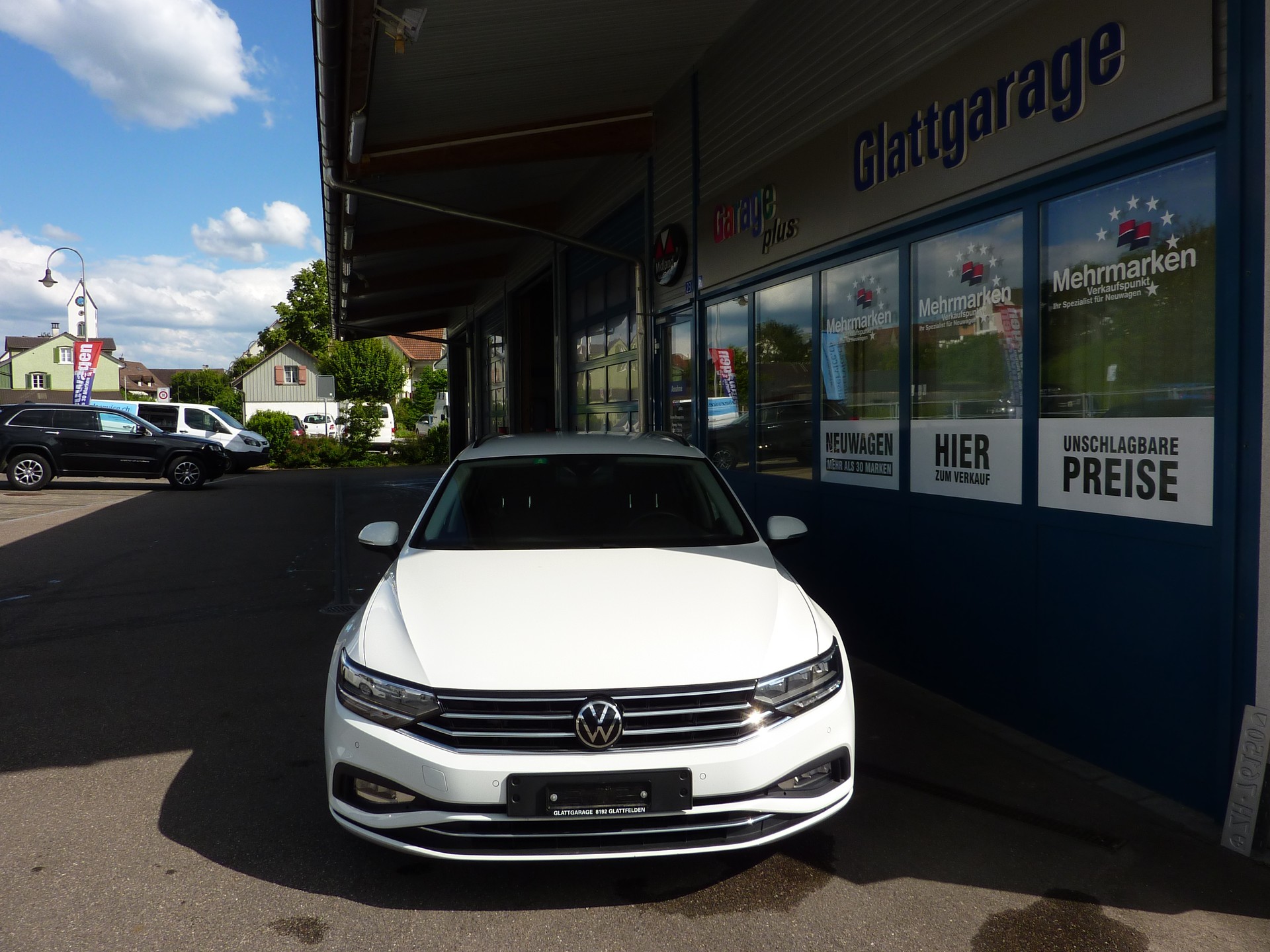VW Passat Variant 1.5 TSI EVO Business DSG-image-6