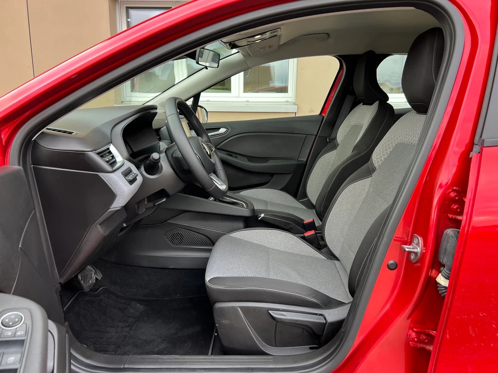 MITSUBISHI COLT 1.6 HEV Invite (CH)-image-11
