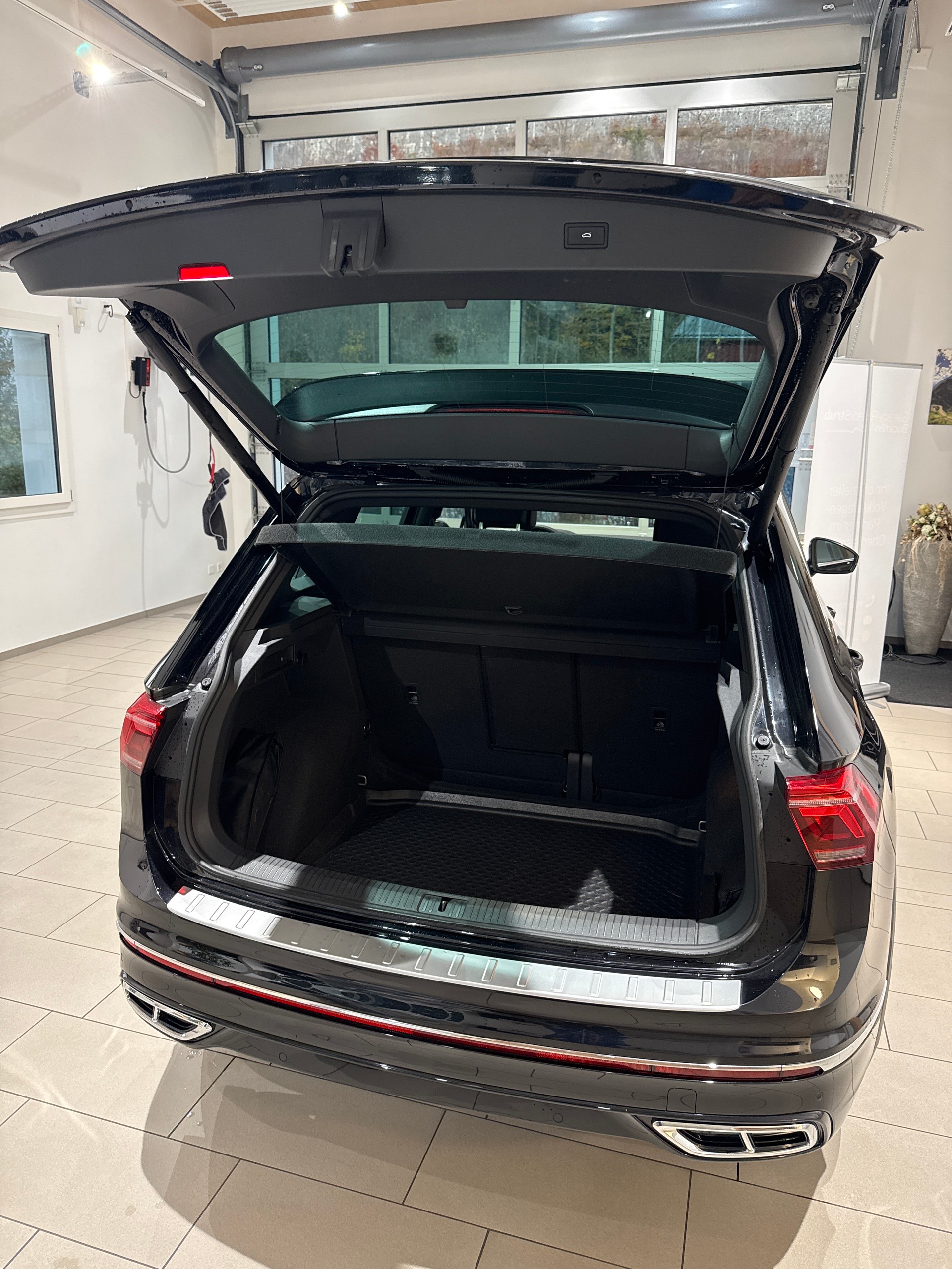VW Tiguan 2.0 TSI DSG 4M 245PS R-Line-image-5