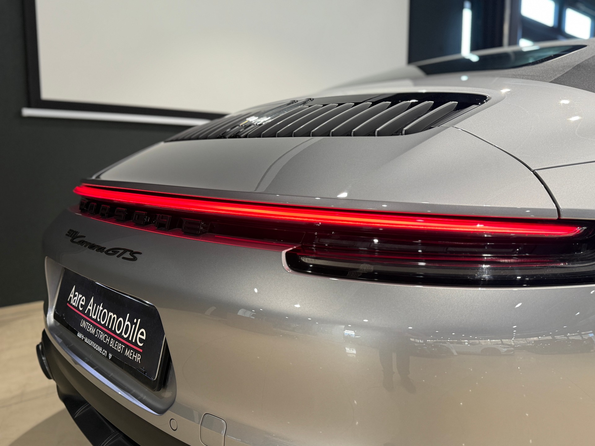 PORSCHE Carrera GTS Cabriolet (992)-image-11