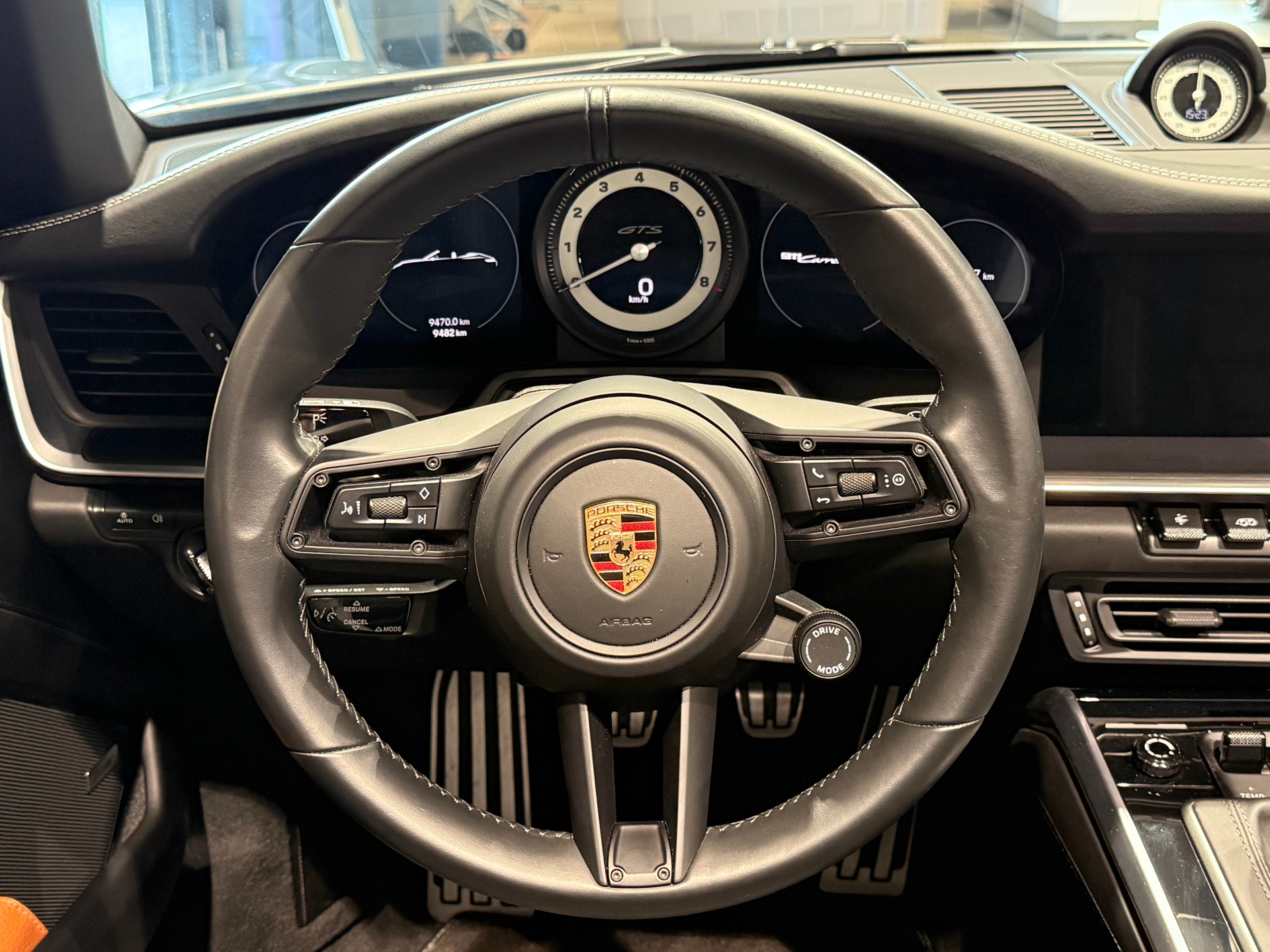 PORSCHE Carrera GTS Cabriolet (992)-image-13