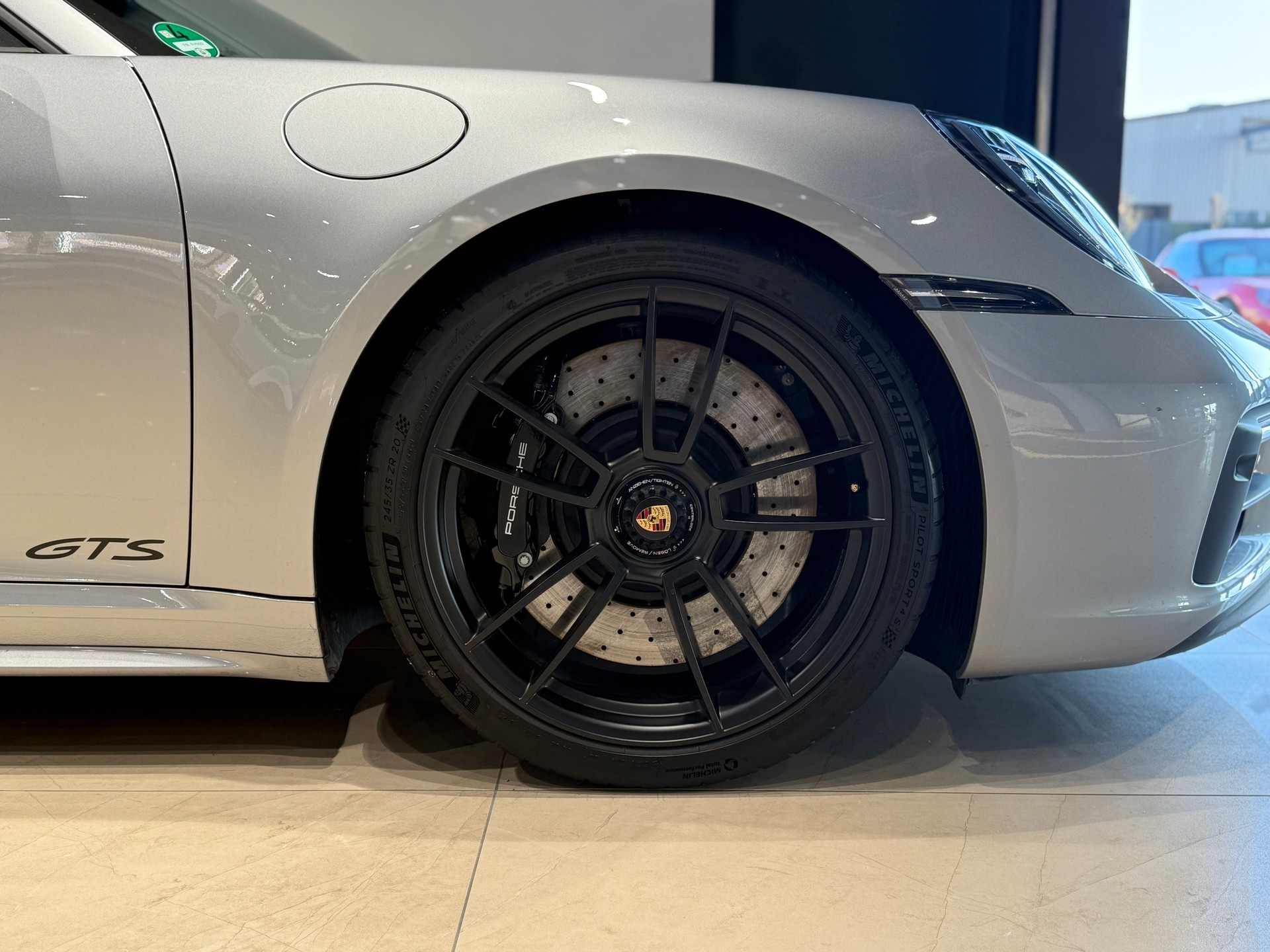 PORSCHE Carrera GTS Cabriolet (992)-image-6